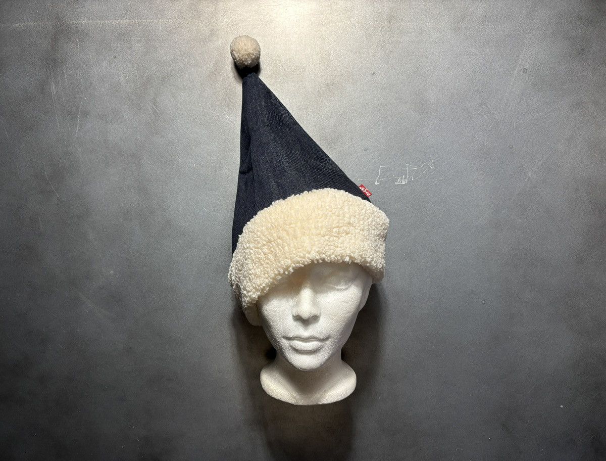 Levi's Levi's Santa Hat Red Tab Denim Silly Cap 2010s Pom Pom Elf Size ONE SIZE - 18 Thumbnail