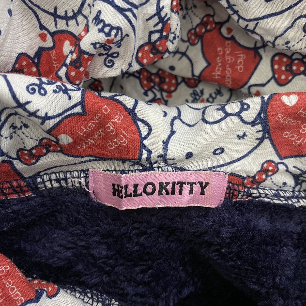 Other HELLO KITTY Embroidered Cartoon Retro Sherpa Navy Hoodie Size US S / EU 44-46 / 1 - 3 Thumbnail