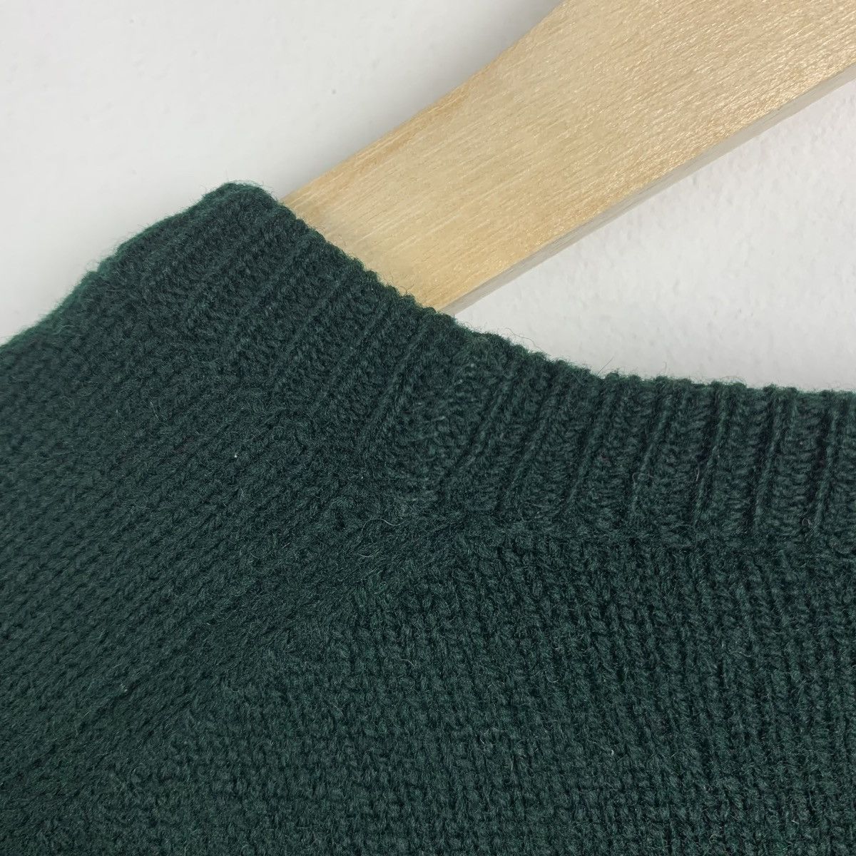 Johnstons Of Elgin Johnstons of Elgin Wool Sweater Green Vintage Mens Size M Size US M / EU 48-50 / 2 - 11 Thumbnail