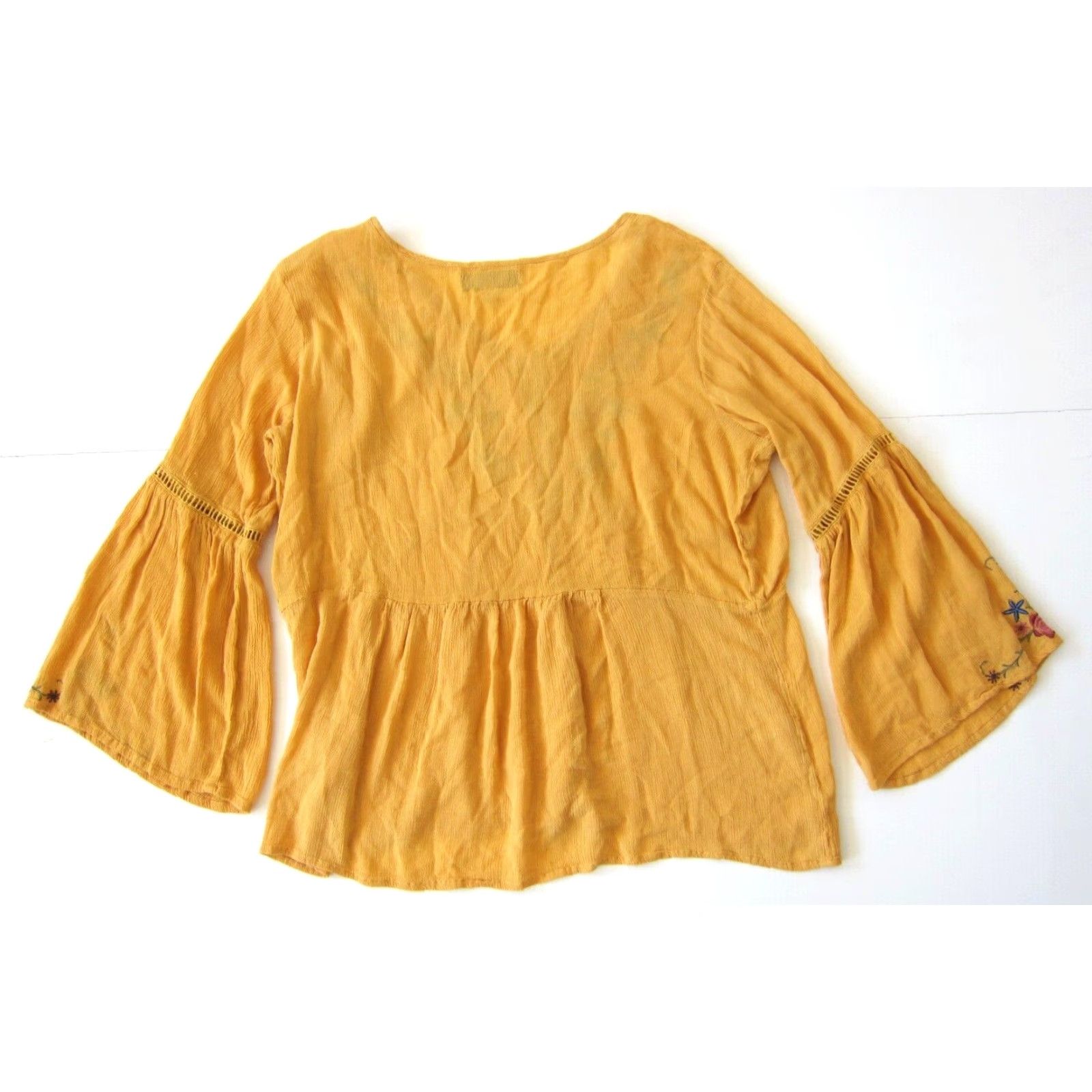 Vintage Rockin C Rayon Yellow Pink Embroidered Floral VNeck Long Sleeve Peasant Blouse L Size L / US 10 / IT 46 - 2 Thumbnail