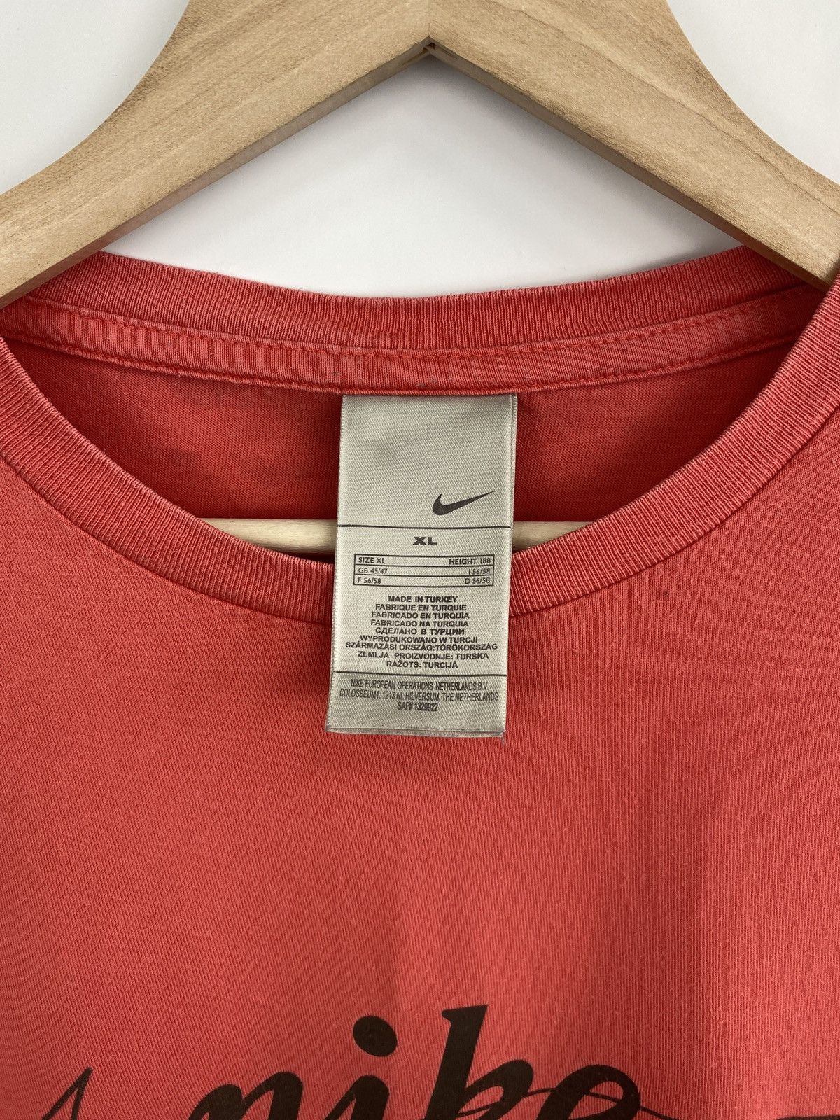 Nike 🇺🇸 Vintage 90s Nike Center Swoosh T-Shirt Made in USA Size US XL / EU 56 / 4 - 5 Thumbnail