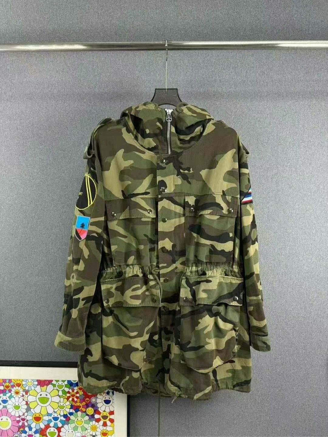 Saint Laurent Paris camouflage embroidered coat by saint laurent Size US M / EU 48-50 / 2 - 1 Thumbnail