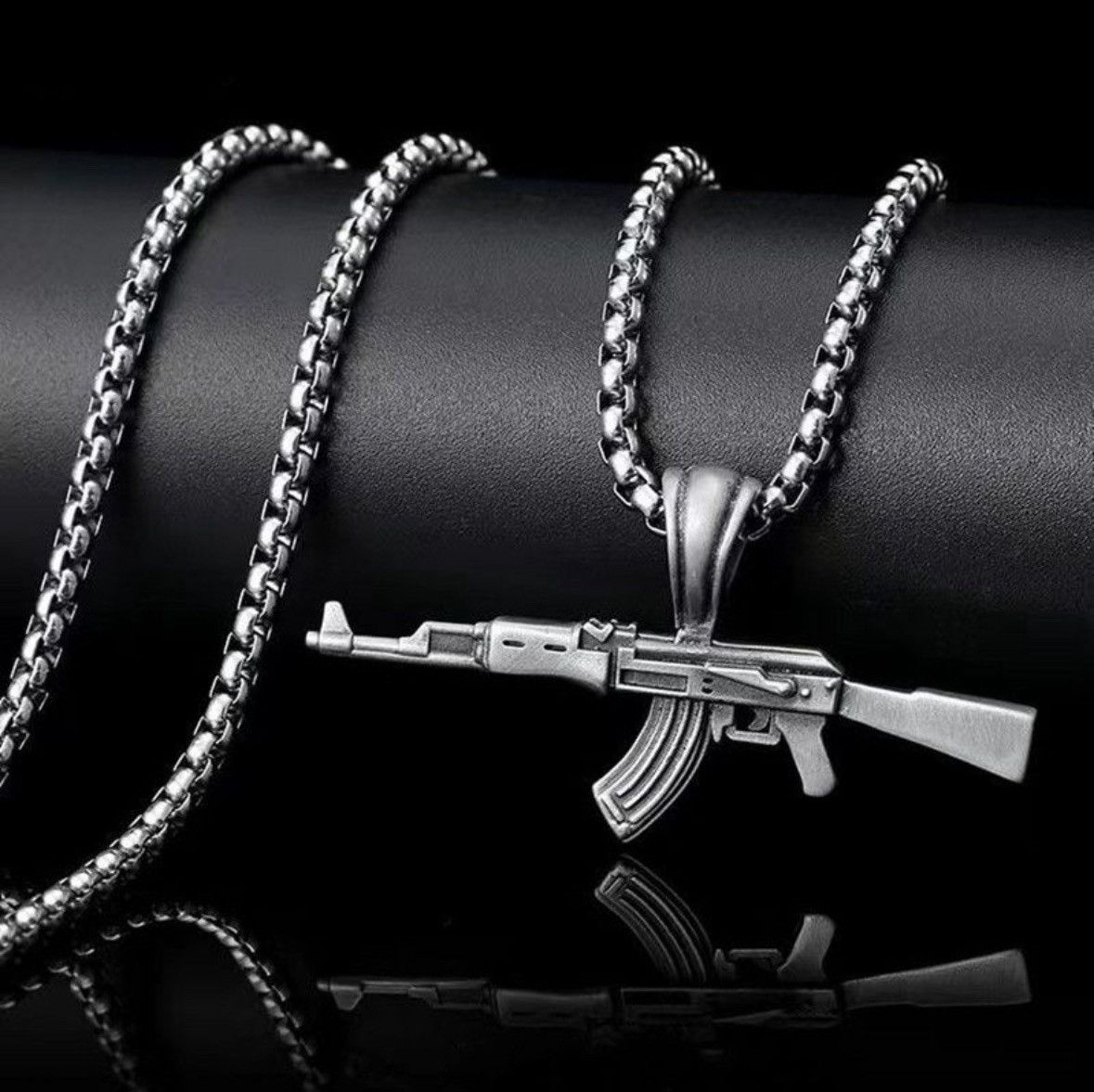 Vintage Military AK-47 Submachine Gun Necklace Size ONE SIZE - 1 Thumbnail