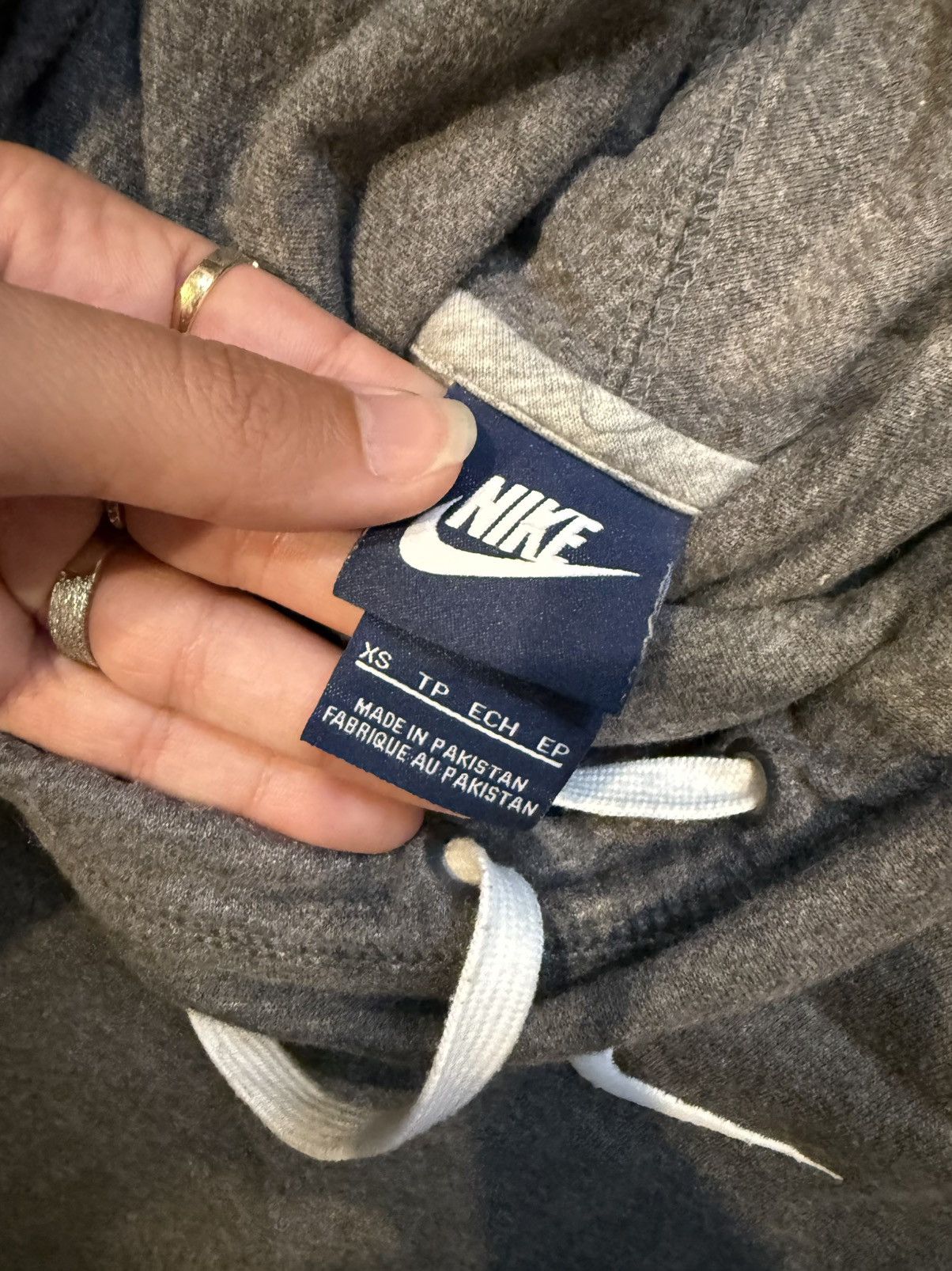Nike Nike Hoodie Size XS / US 0-2 / IT 36-38 - 2 Thumbnail