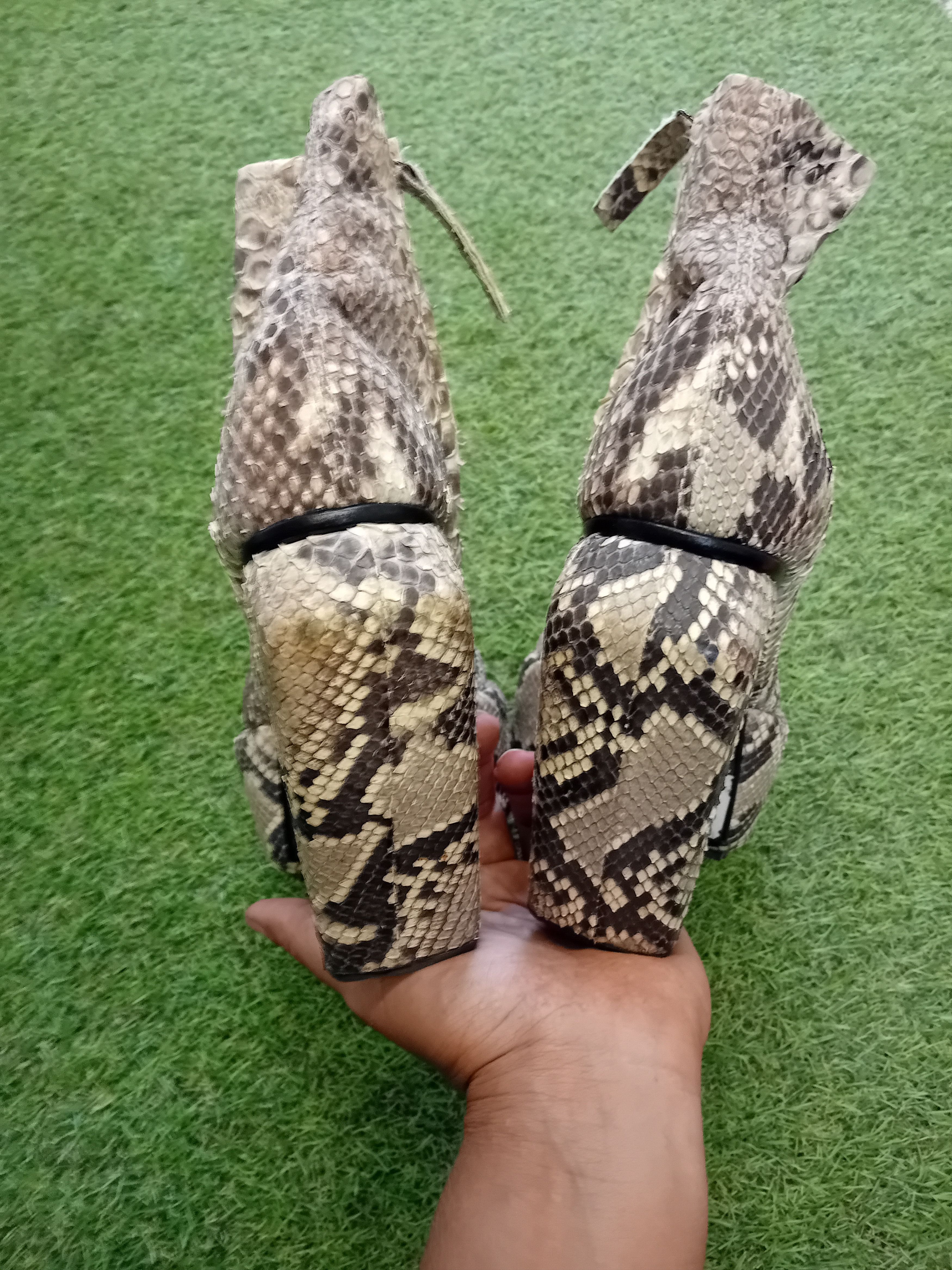 Cinzia Araia Cinzia Araia Designer Heels – Python Leather, Italy Size US 8 / IT 38 - 5 Thumbnail
