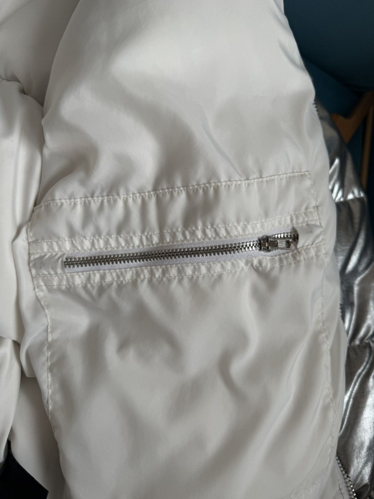 Vetements Vetements dark silver puffer jacket with washed effect Size US M / EU 48-50 / 2 - 4 Thumbnail