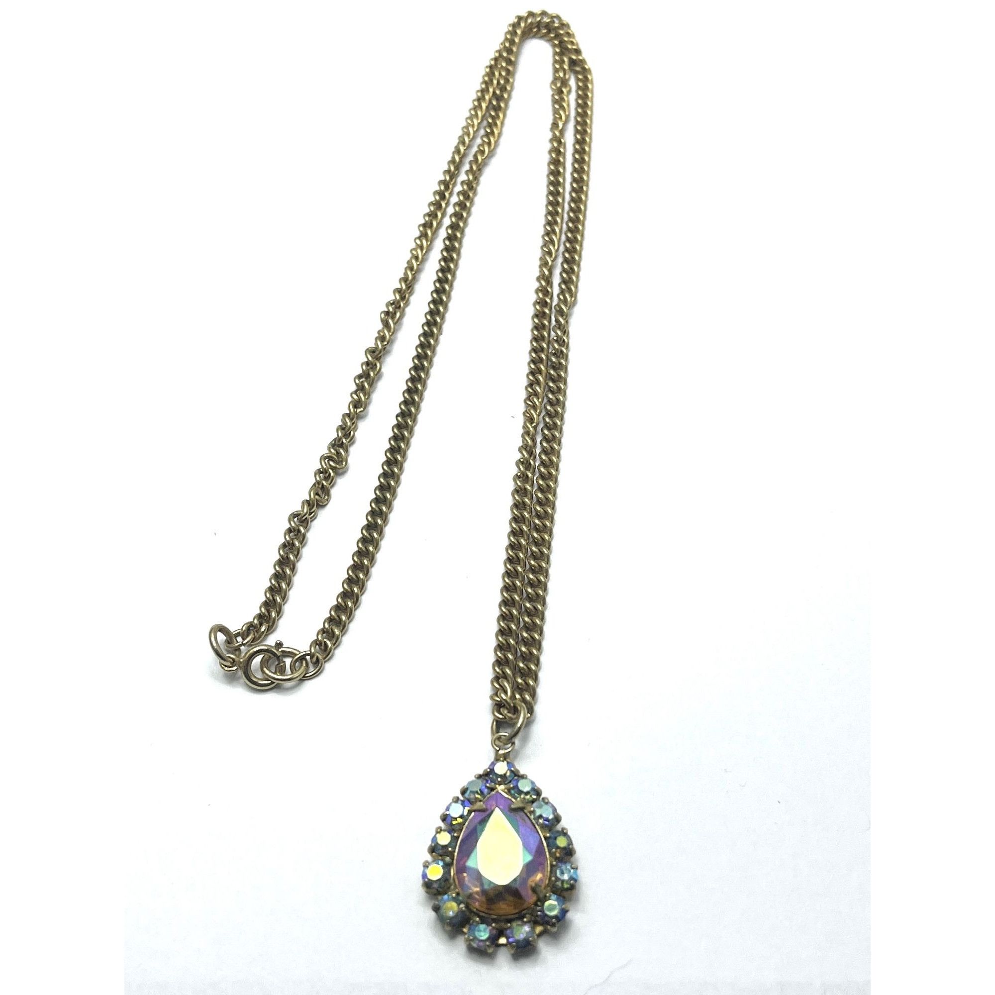 Vintage Rhinestone Pendant Necklace