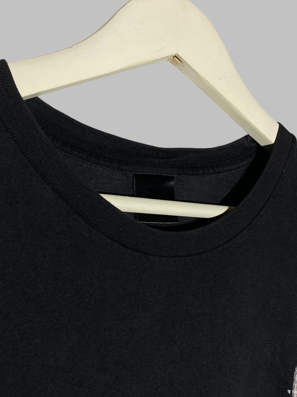 Oakley Vintage Oakley Standard Issue USA Skull Logo T-shirt Size US M / EU 48-50 / 2 - 6 Thumbnail