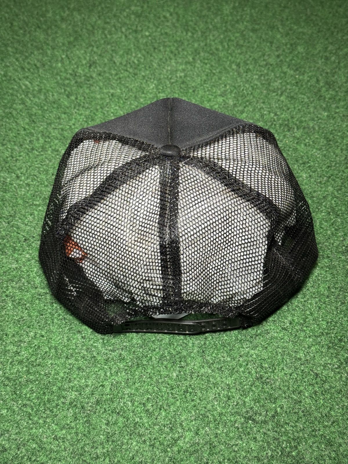 Vintage Community Vintage Black Trucker Mesh 90s Snapback Hat Size ONE SIZE - 3 Thumbnail