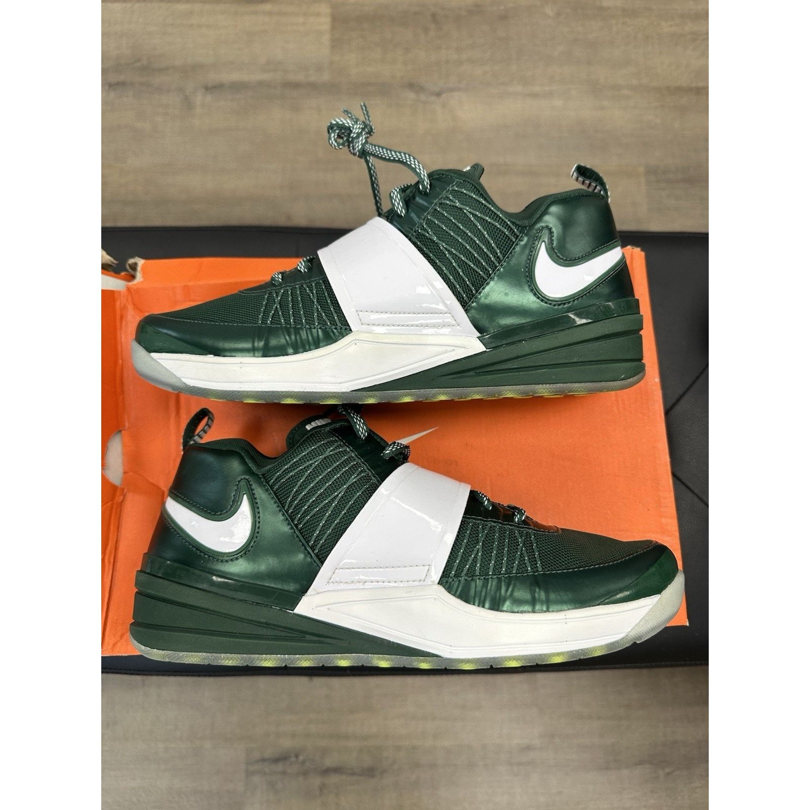 Nike Size 8 - Nike Zoom Revis Green Jets Size US 8 / EU 41 - 2 Thumbnail