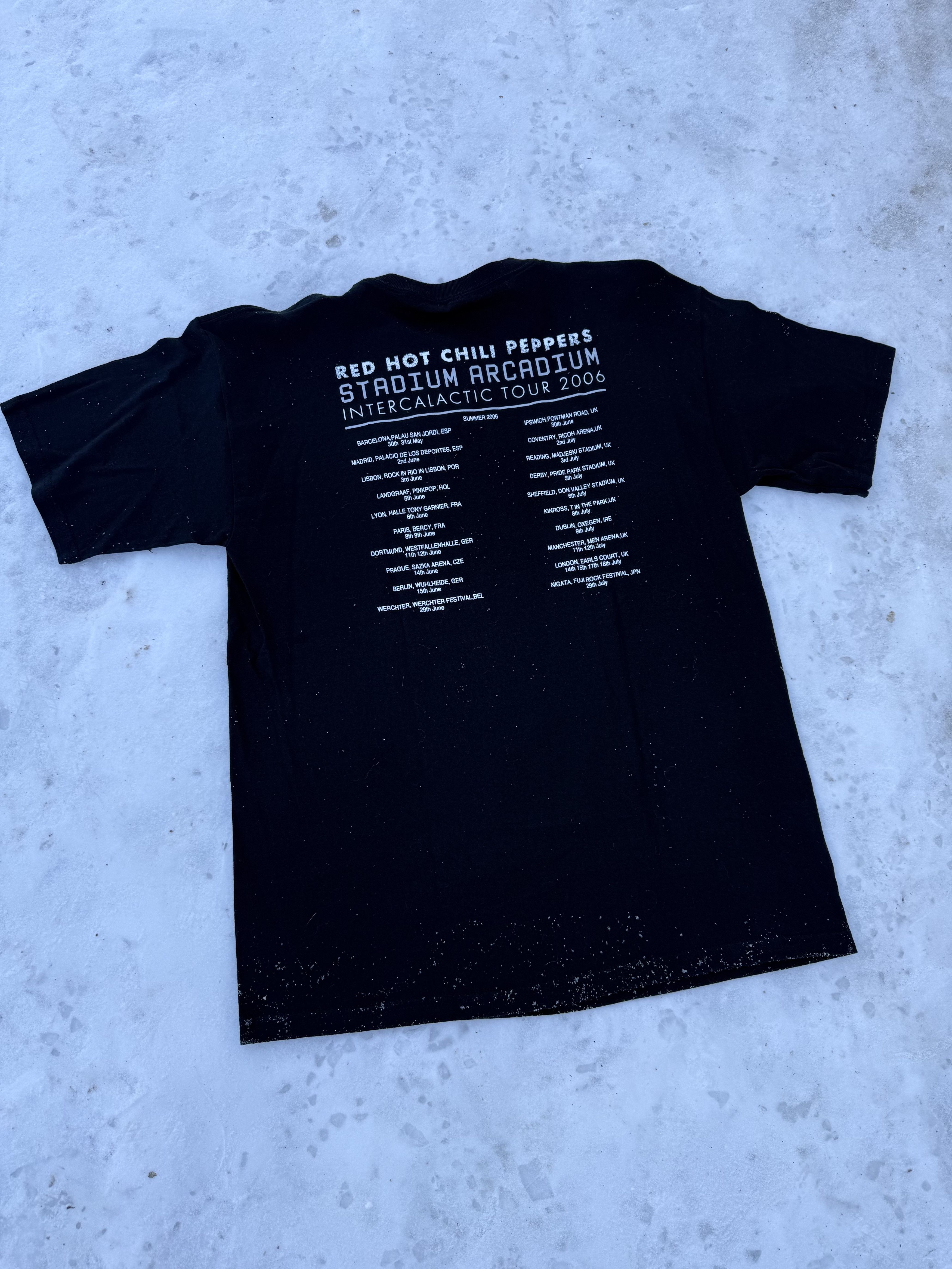 Vintage Red Hot Chili Peppers band vintage tshirt 2006 Size US L / EU 52-54 / 3 - 4 Thumbnail