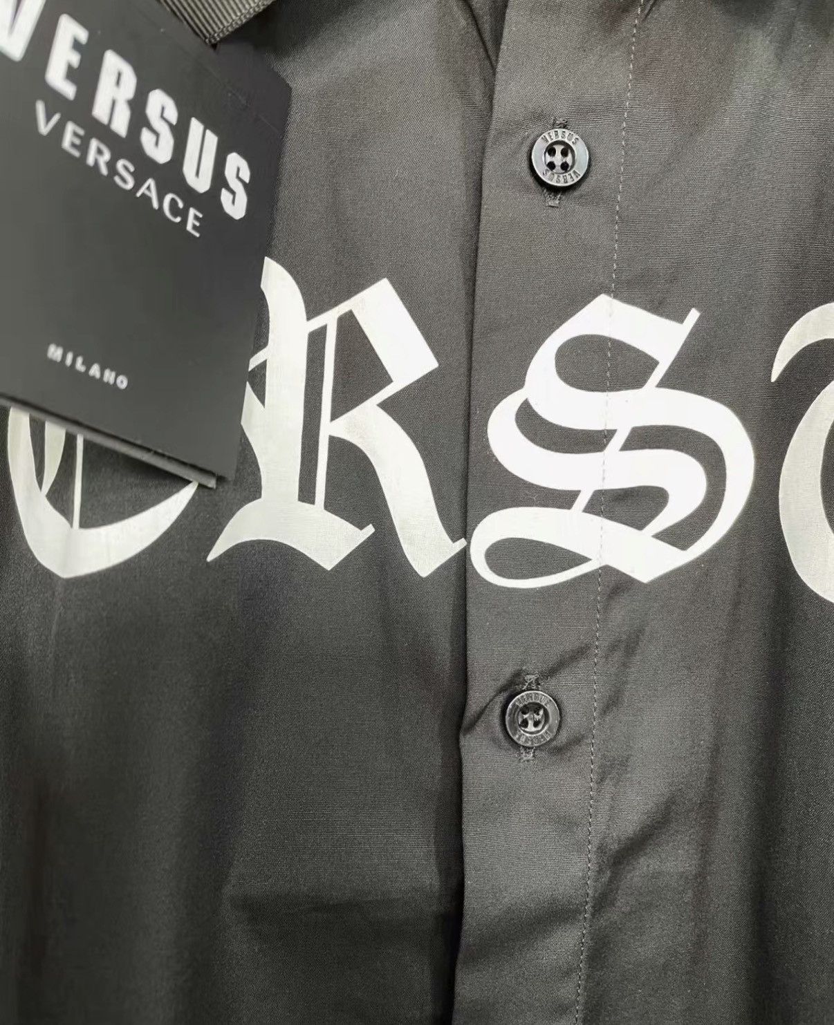 Versus VERSUS 100% Cotton Long Sleeve Shirt J30 Size US S / EU 44-46 / 1 - 3 Thumbnail