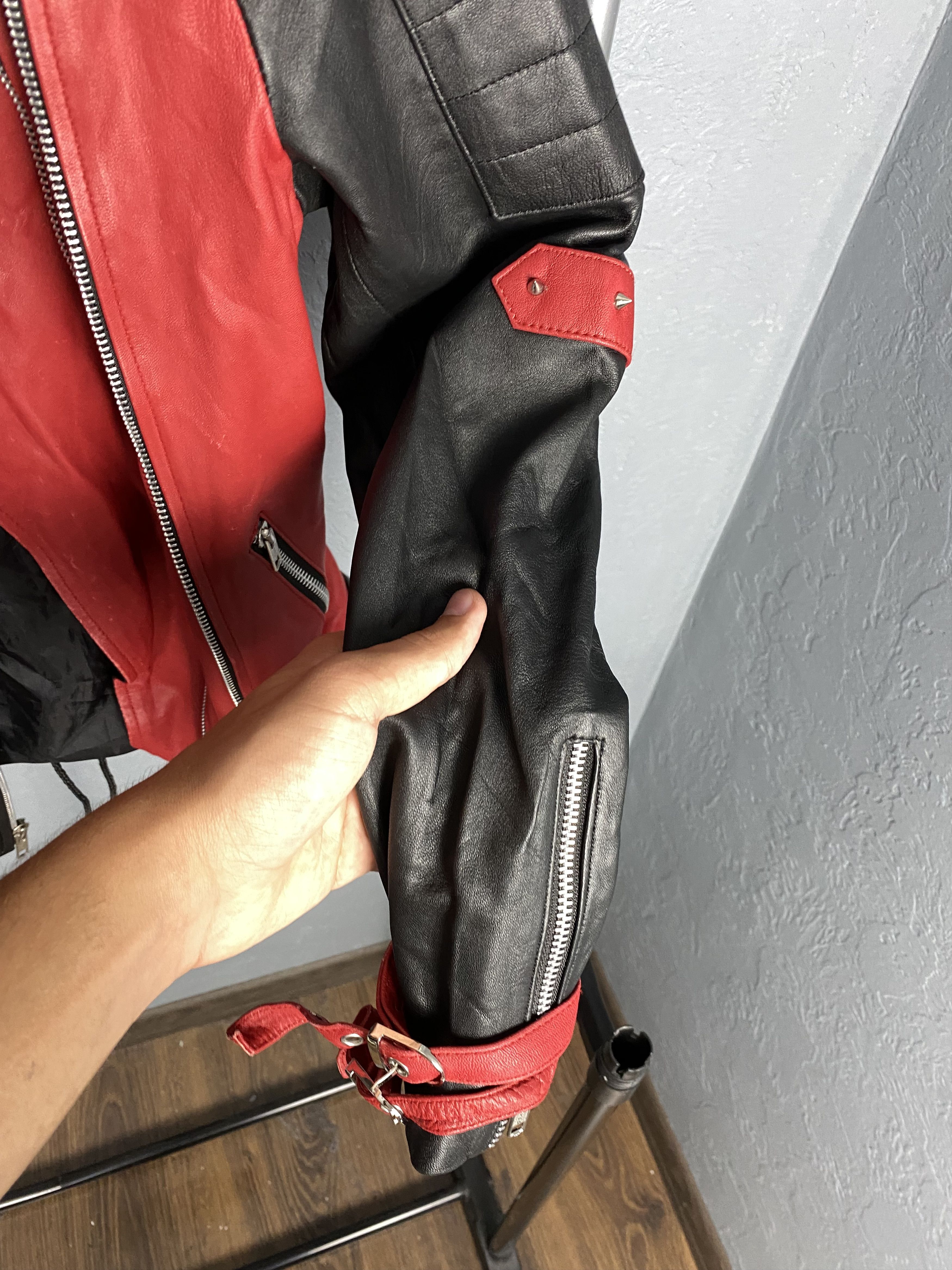 DC Comics Harley Quinn Biker Black & Red Leather Jacket Y2K Size S / US 4 / IT 40 - 10 Thumbnail