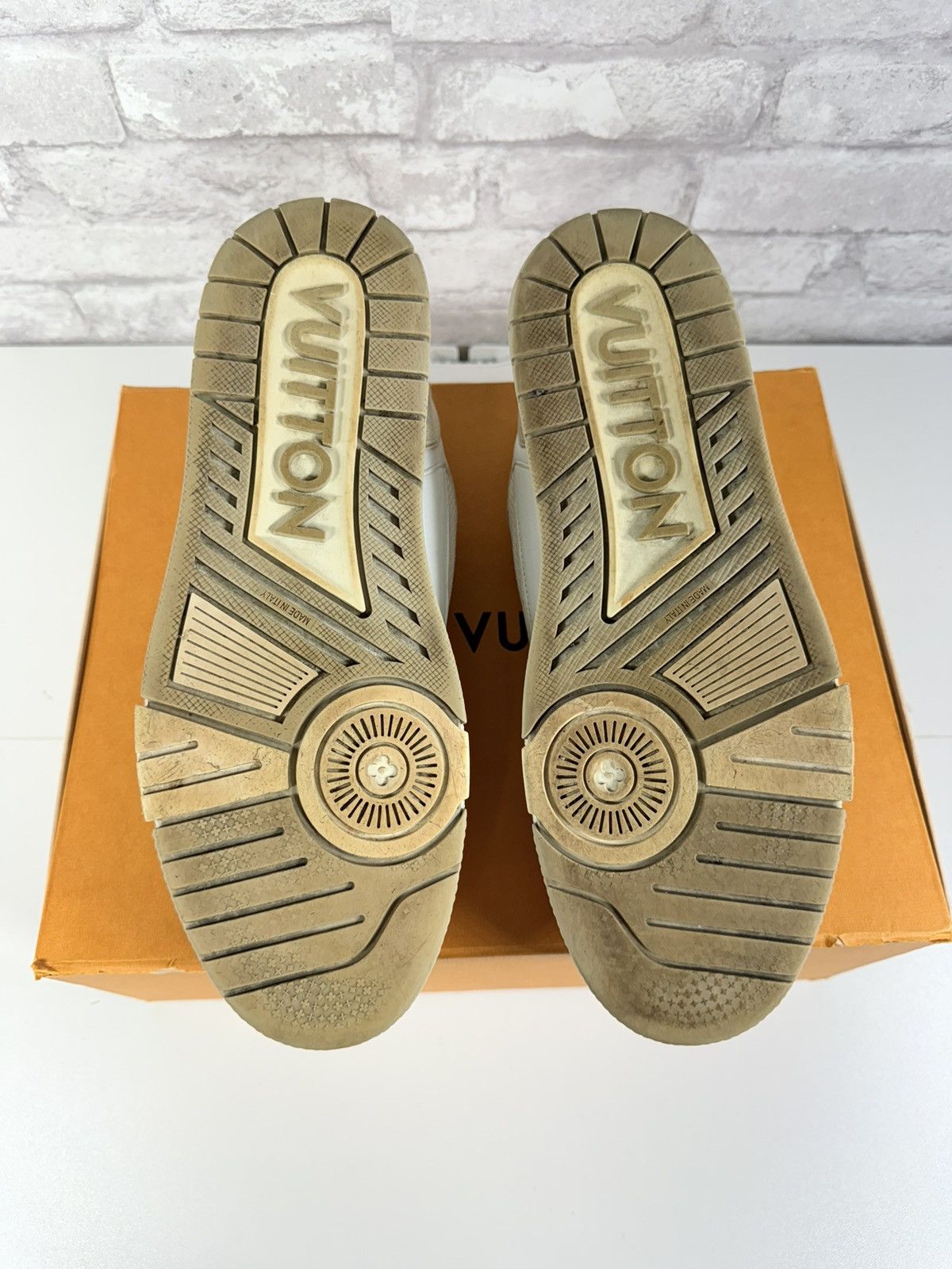 Louis Vuitton Louis Vuitton Trainers Size 11US Size US 11 / EU 44 - 4 Thumbnail
