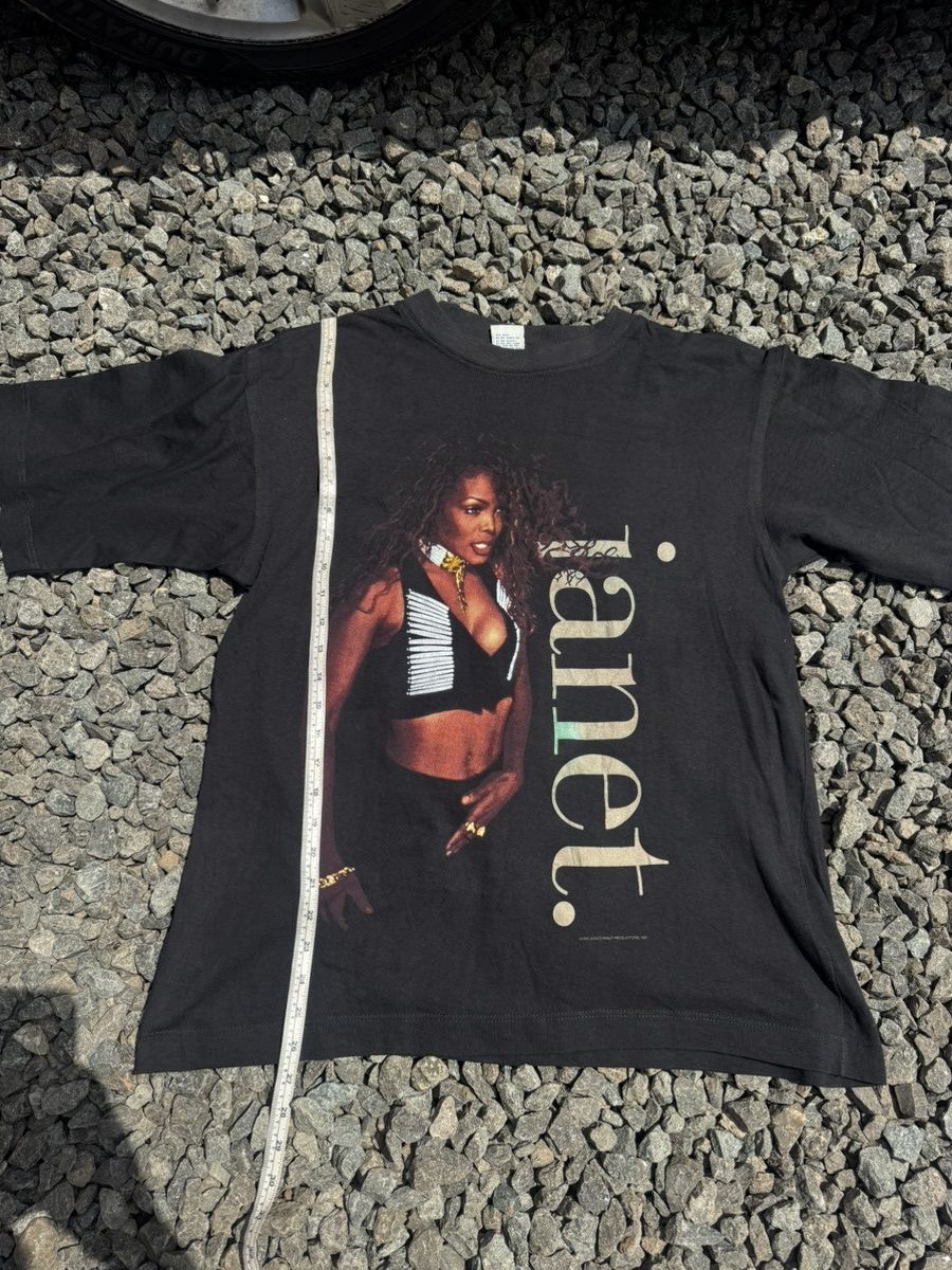 Vintage Vintage 1995 Janet Jackson 1995 world Tour tshirt Size US L / EU 52-54 / 3 - 15 Thumbnail