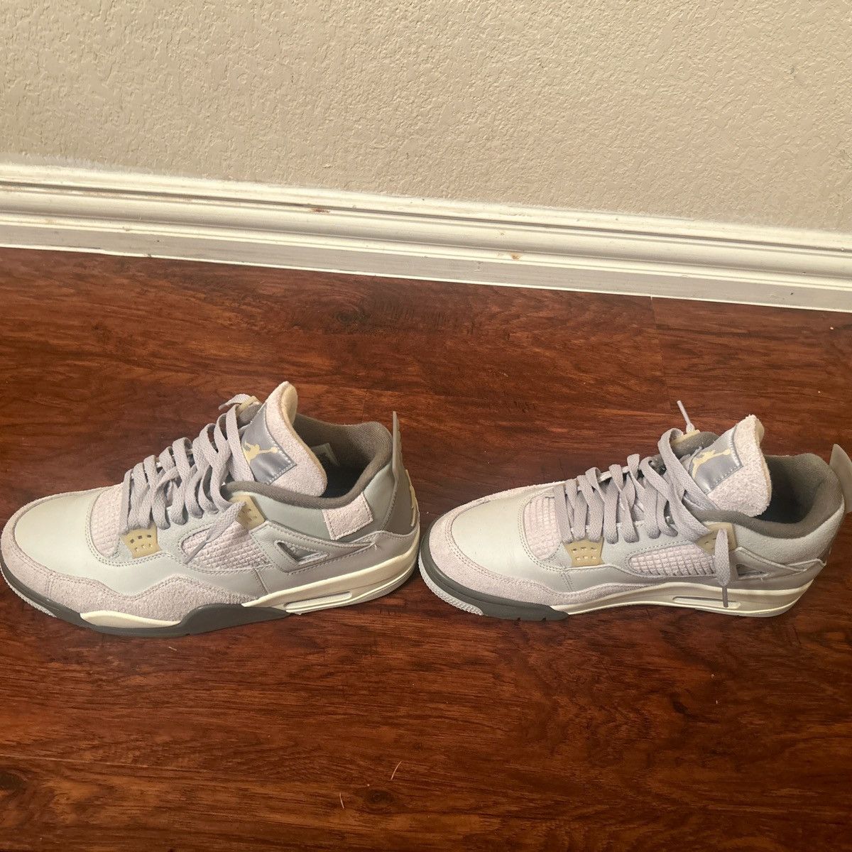 Jordan Brand Air Jordan 4 retro special edition (SE) craft ‘photon dust’ Size US 11 / EU 44 - 7 Thumbnail