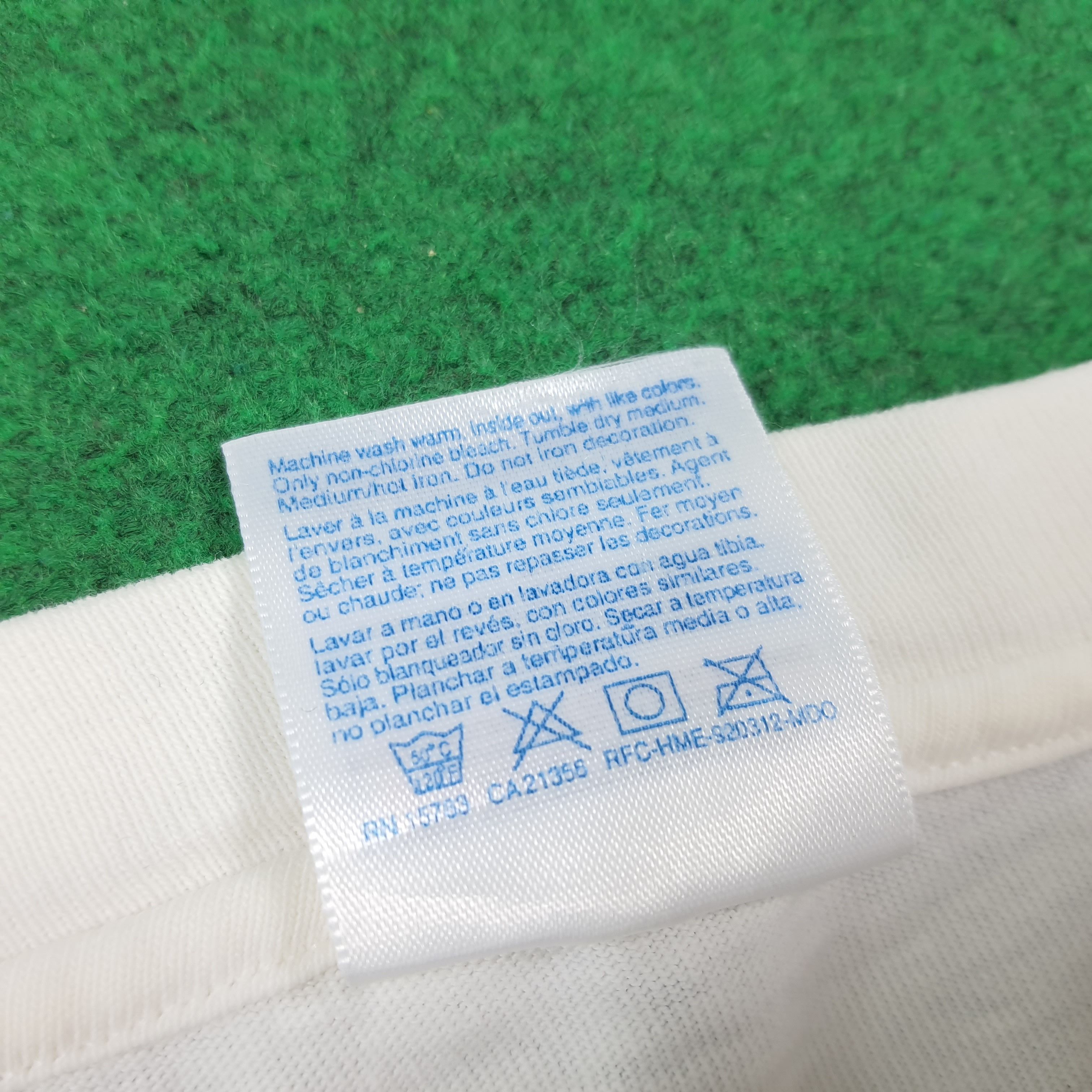 Hanes Vintage 90s Adventure of TinTin Single Stitch Tshirt C285N19 Size US XL / EU 56 / 4 - 7 Thumbnail