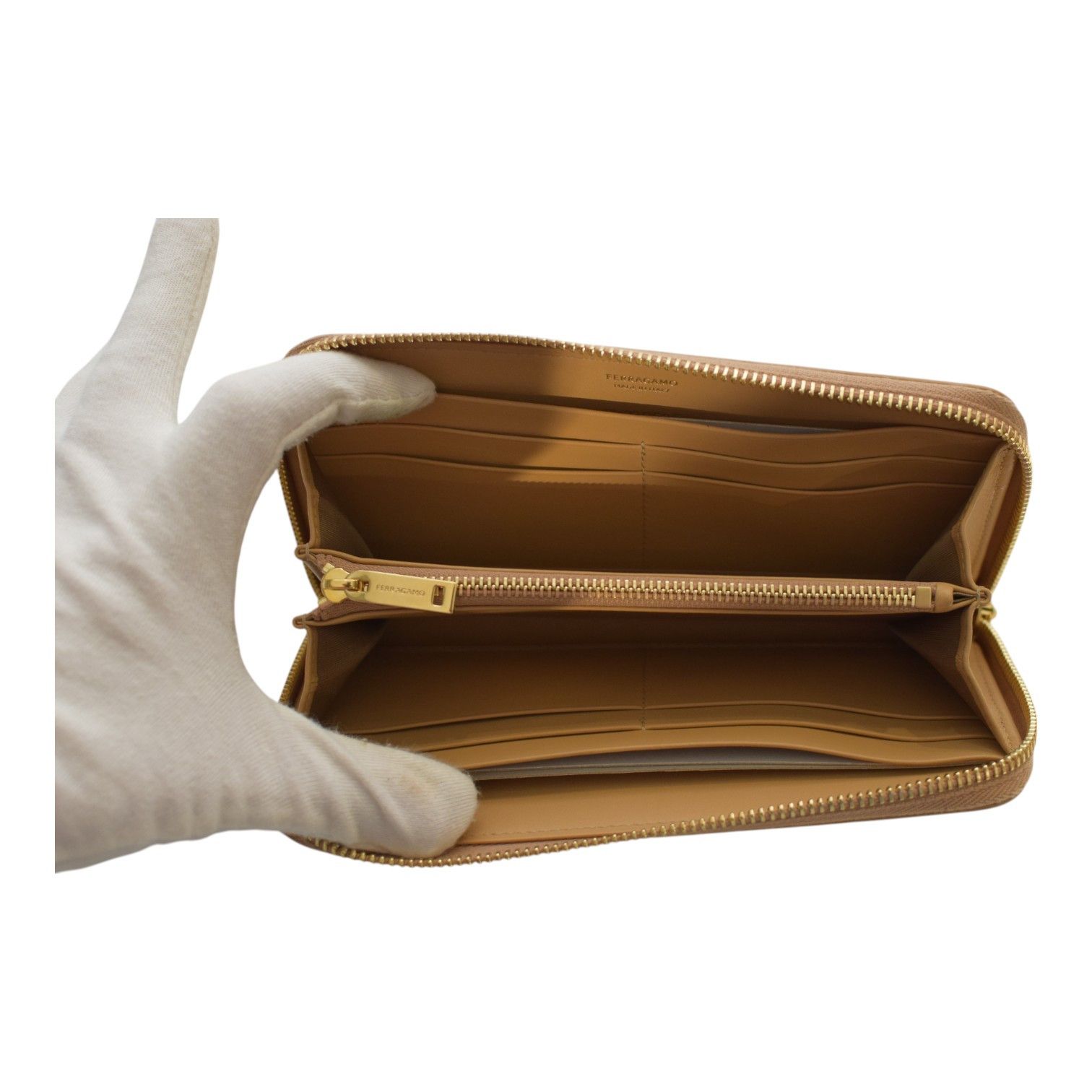 Salvatore Ferragamo Salvatore Ferragamo Gancini leather wallet gold logo Size ONE SIZE - 13 Thumbnail