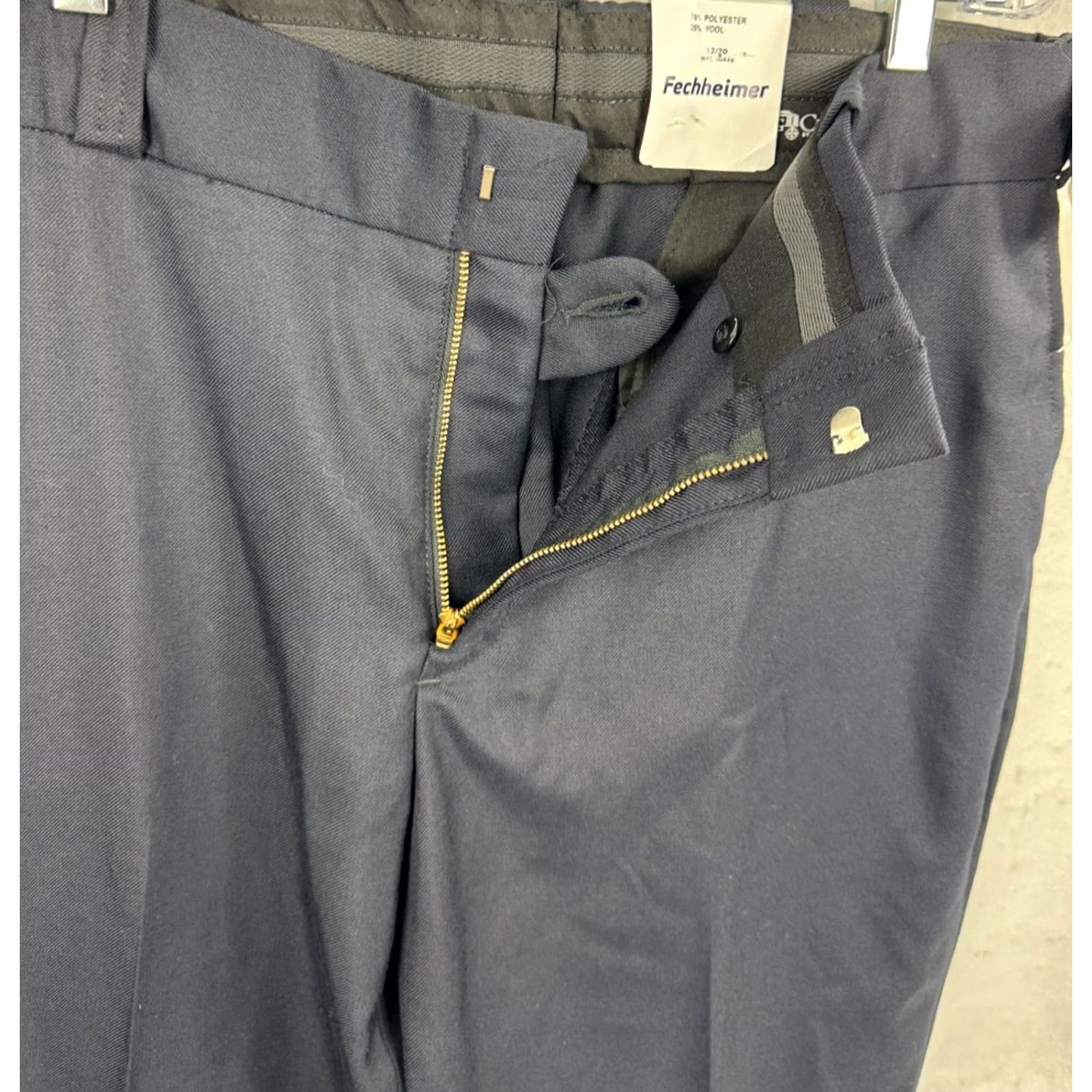 Vintage FLYING CROSS JUSTICE PRO X SIGNATURE SERIES WOMENS 16 REG CREASE PANT LAPD NAVY WOOL FI47280W NEW Size 38" / US 16 / IT 52 - 7 Thumbnail