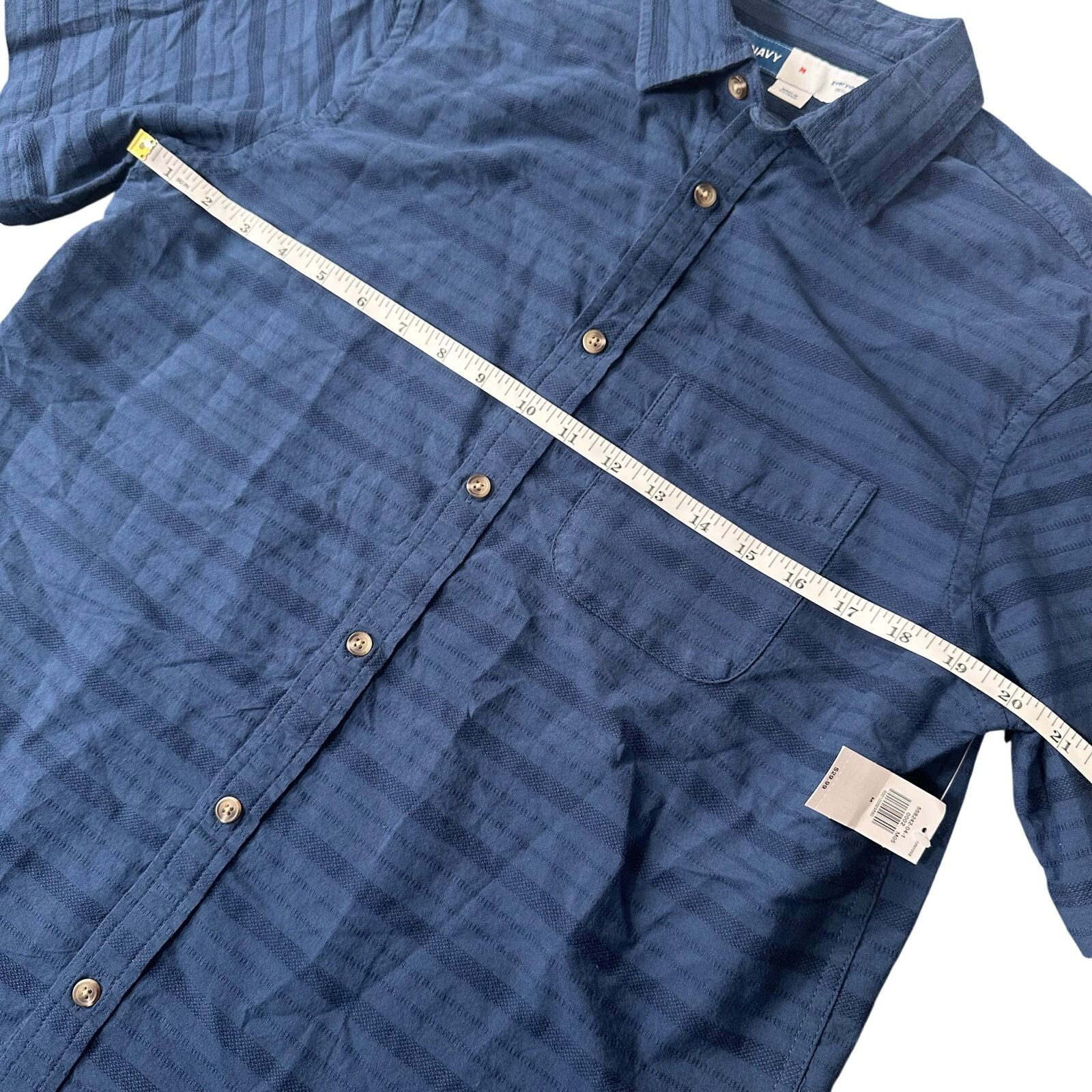 Old Navy Old Navy Men's Everyday Short-Sleeve Shirt Size M Size US M / EU 48-50 / 2 - 3 Thumbnail