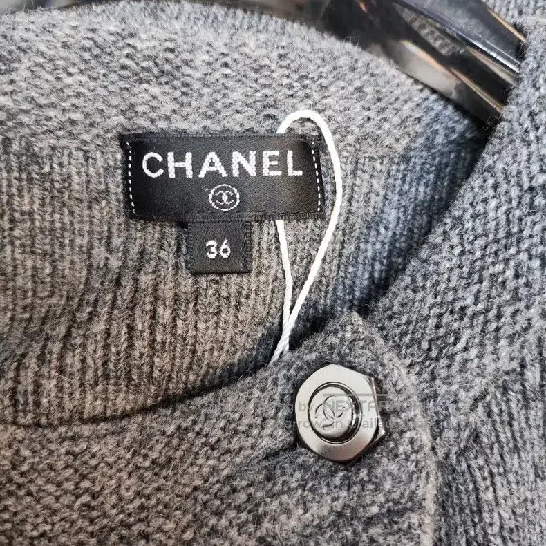 Chanel Chanel Grey sweater and cardigan coat Size XS / US 0-2 / IT 36-38 - 3 Thumbnail