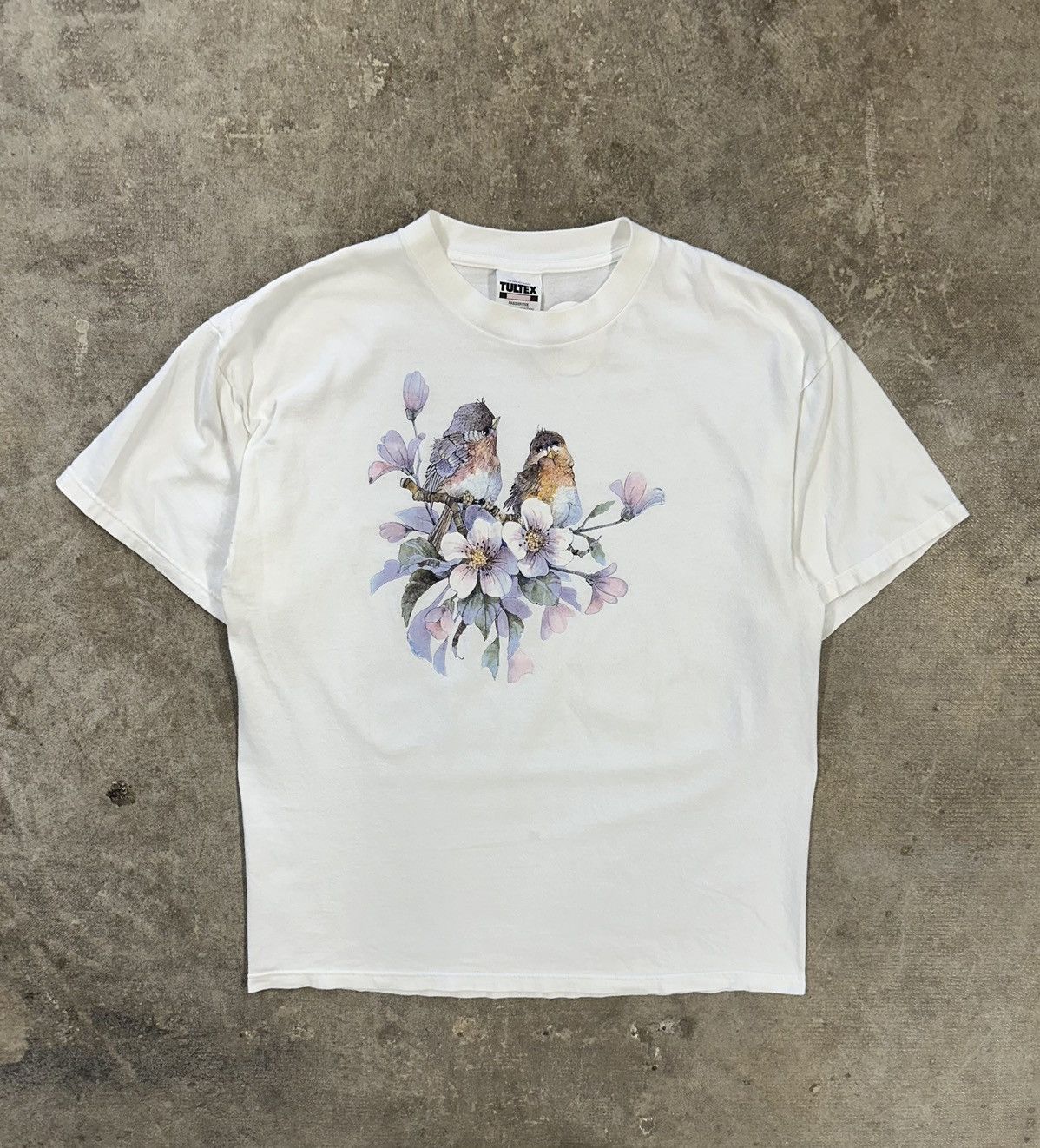 Tultex Vintage 90s Tultex Finchs Flowers Animal Nature T-Shirt Size US XL / EU 56 / 4 - 1 Thumbnail