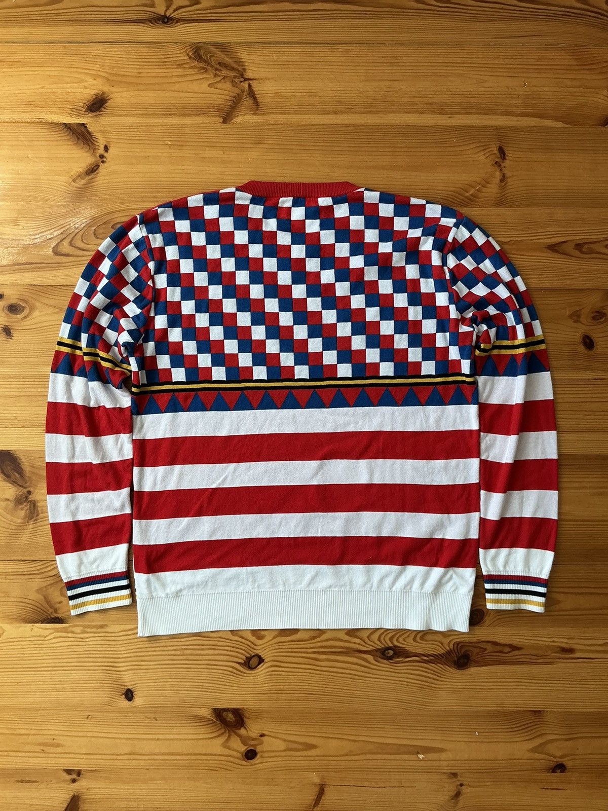 Iceberg × Vintage Iceberg charlie brown sweater Size US L / EU 52-54 / 3 - 2 Thumbnail