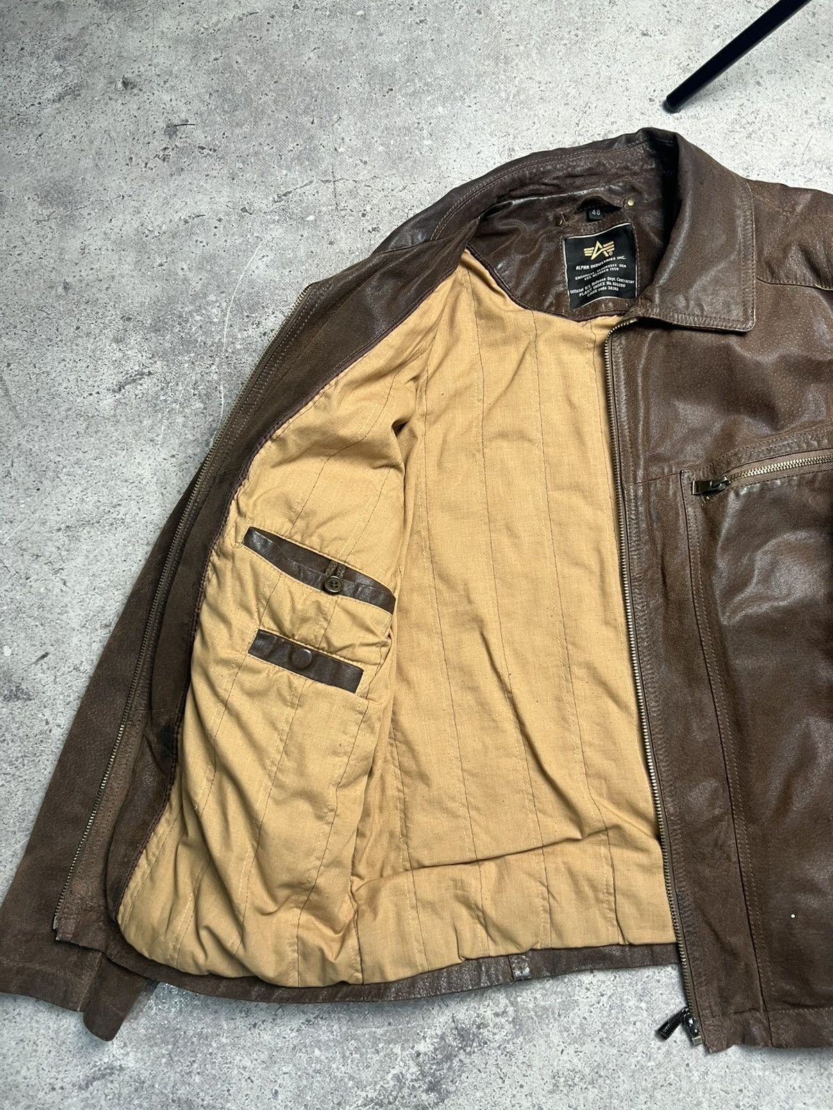Alpha Industries Alpha Industries leather jacket Size US M / EU 48-50 / 2 - 11 Thumbnail