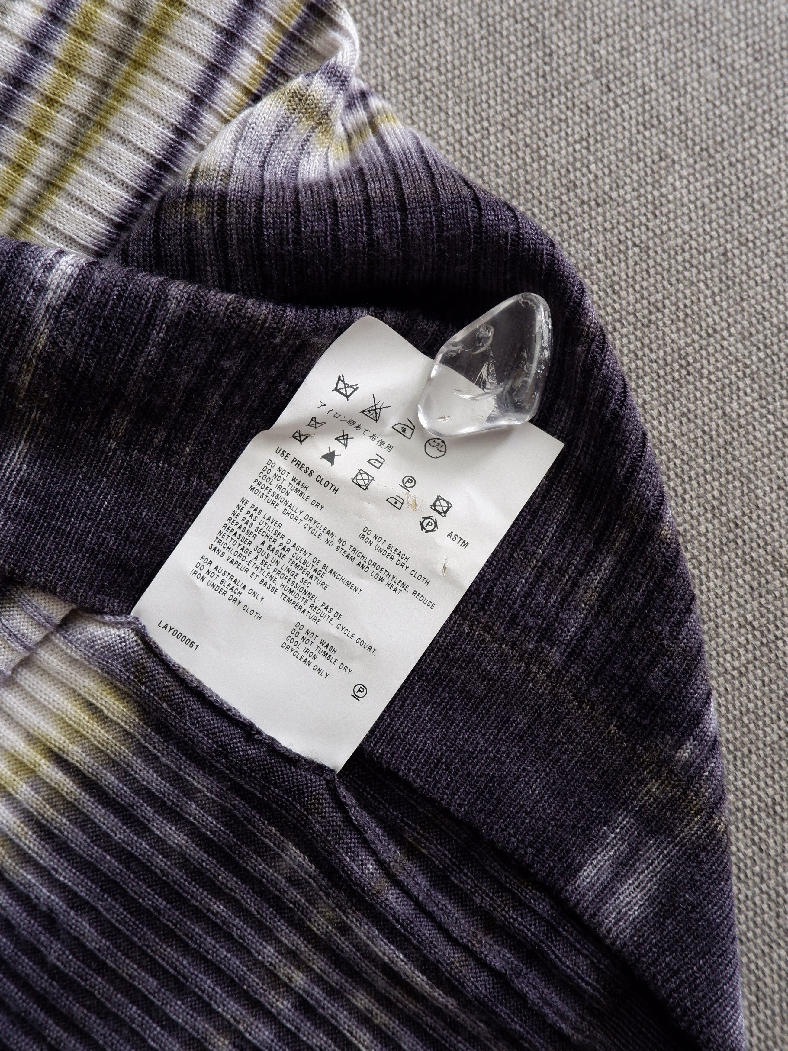 Prada Best price! Prada tie dye wool silk sweater SS04 Size US S / EU 44-46 / 1 - 9 Thumbnail