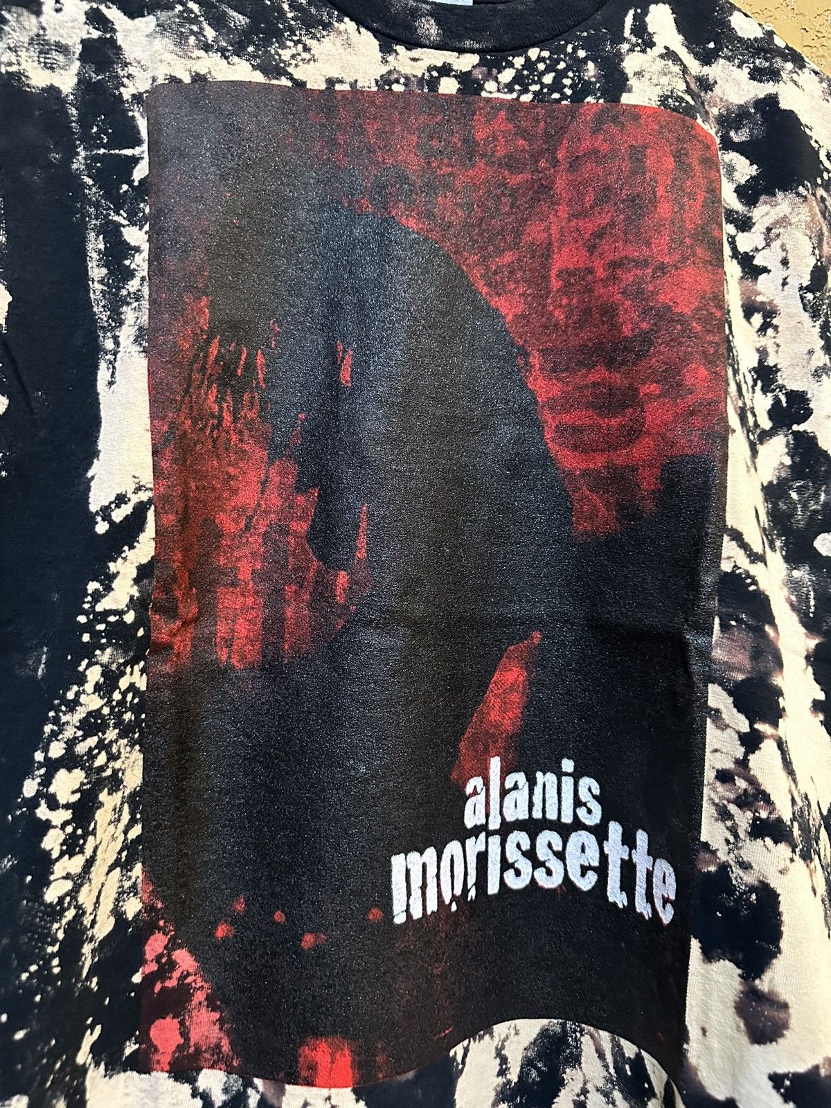 Band Tees Alanis Morissette Jagged Little Pill Garbage Cat Power Tee Size US M / EU 48-50 / 2 - 3 Thumbnail