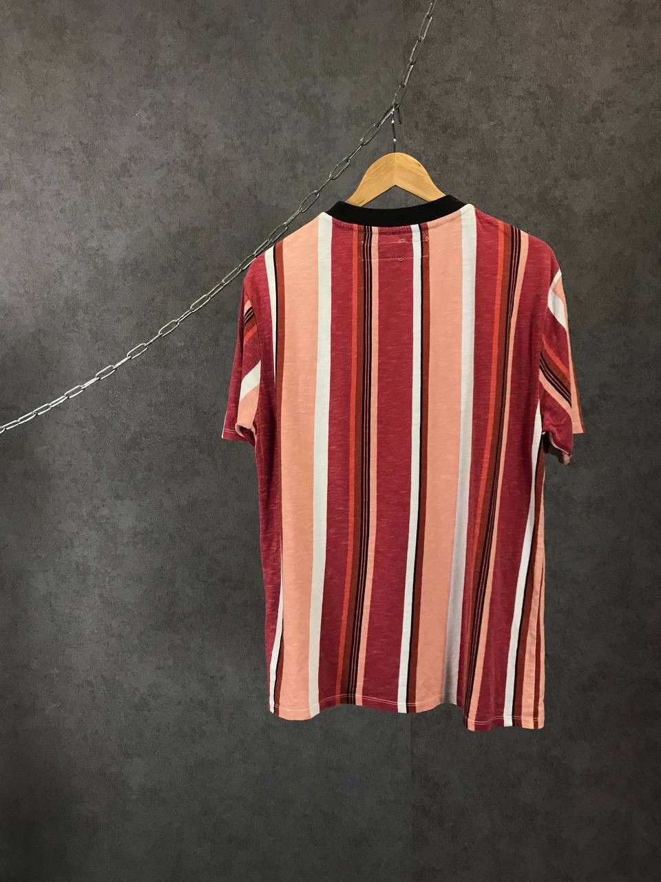 Guess Guess Los Angeles center logo tee Size US S / EU 44-46 / 1 - 6 Thumbnail