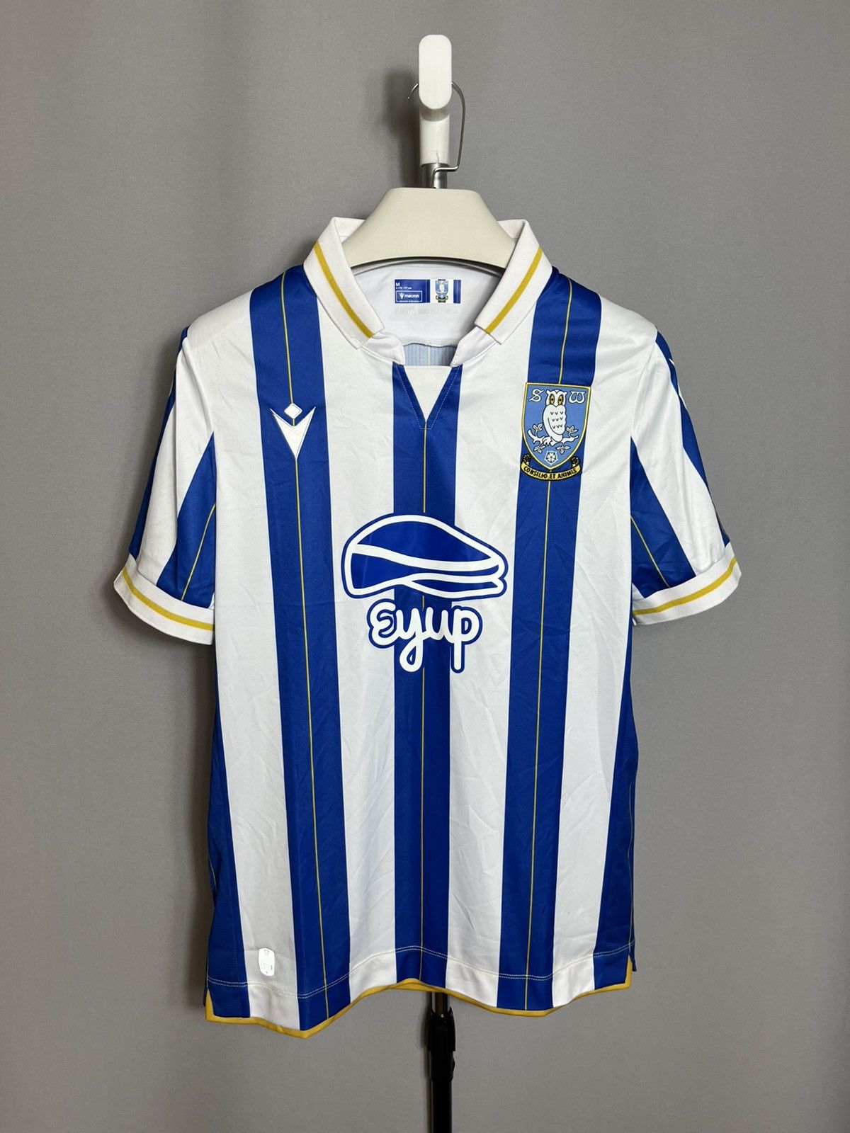 Macron Sheffield Wednesday Macron Home Shirt 2023 2024 Mens Jersey Size US M / EU 48-50 / 2 - 1 Thumbnail