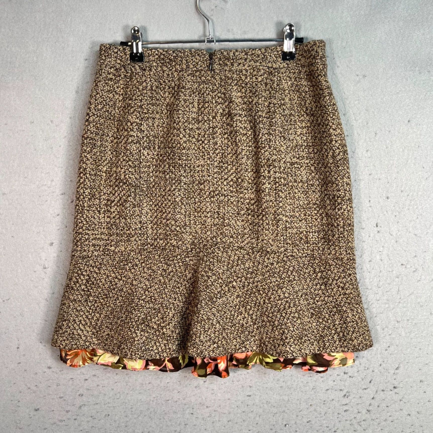 Ann Taylor VINTAGE Ann Taylor LOFT Petite 6P Womens Wool Blend Mini Skirt with Floral Hem Brown Lined Size 28" / US 6 / IT 42 - 2 Thumbnail