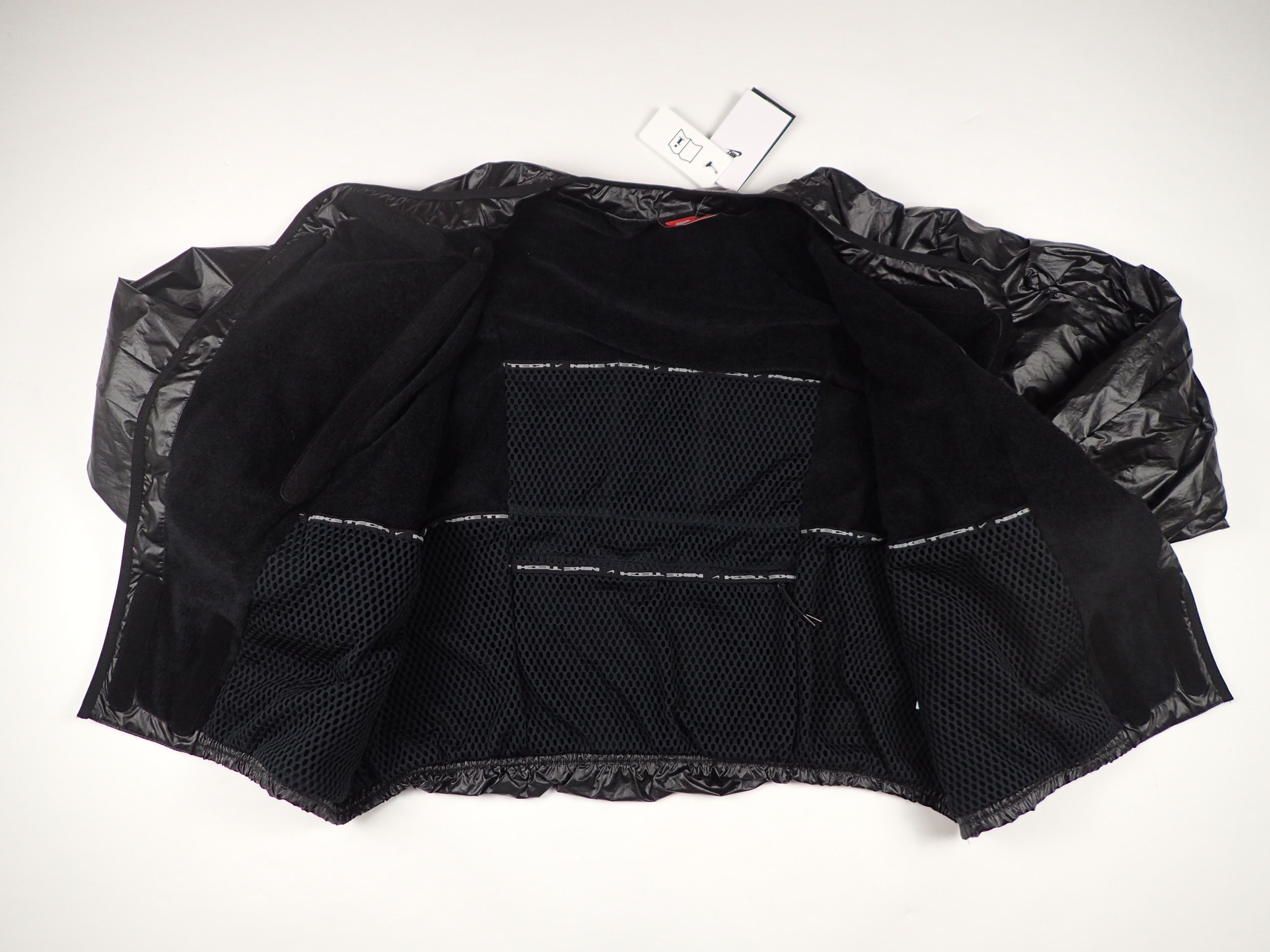 Nike UNRELEASED SAMPLE NIKE TECH Mens Large LIGHTWEIGHT JACKET Size US L / EU 52-54 / 3 - 3 Thumbnail