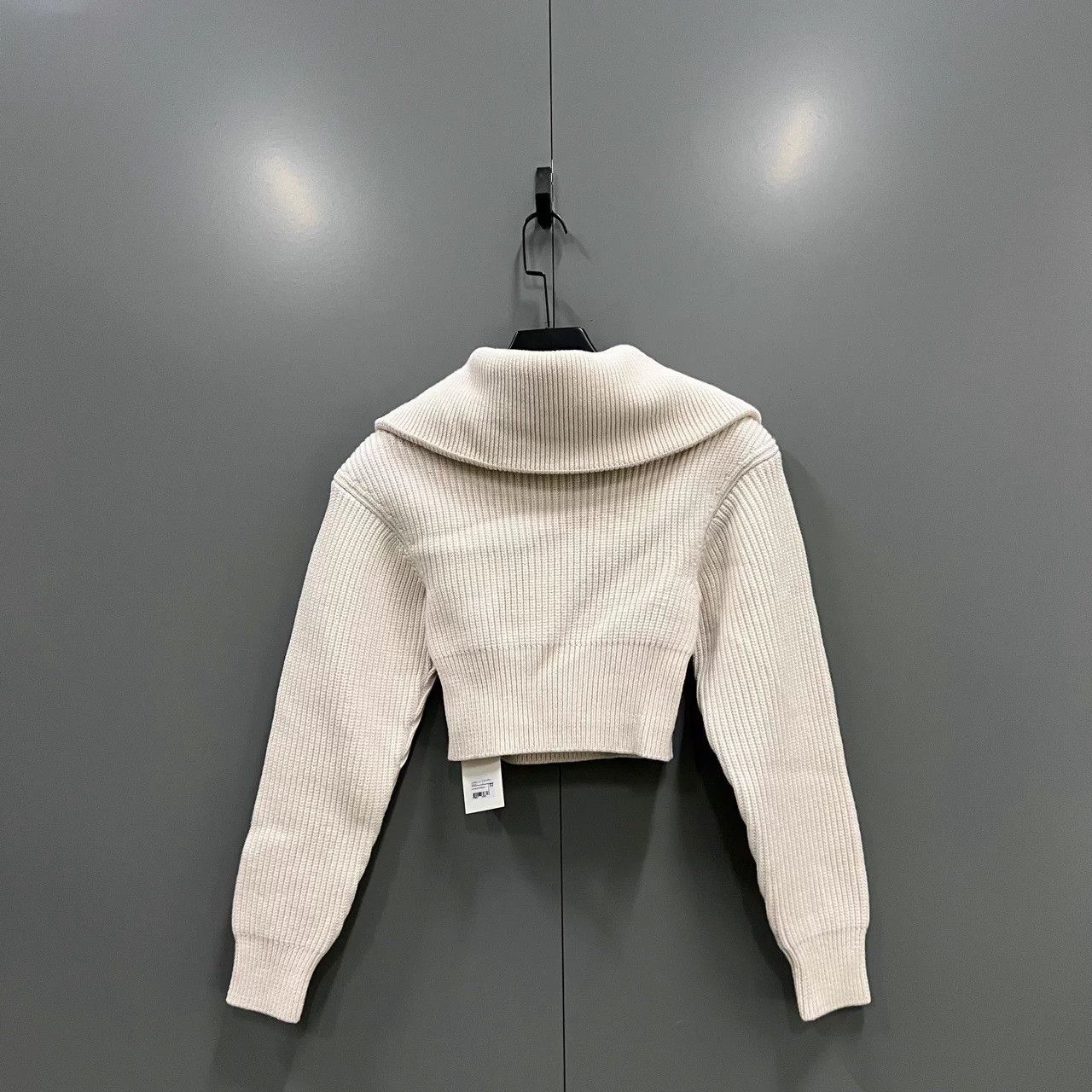 Jacquemus JACQUEMUS Ribbed Knit Short Wool Sweater 32/36 Size XS / US 0-2 / IT 36-38 - 2 Thumbnail