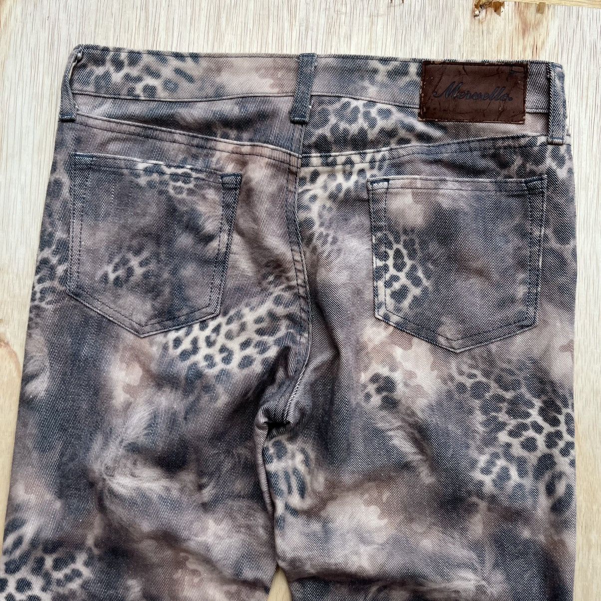 Tornado Mart MERVELLE DENIM CAMO LEOPARD WASHED FLARE / if six was nine Size 30" / US 8 / IT 44 - 9 Thumbnail