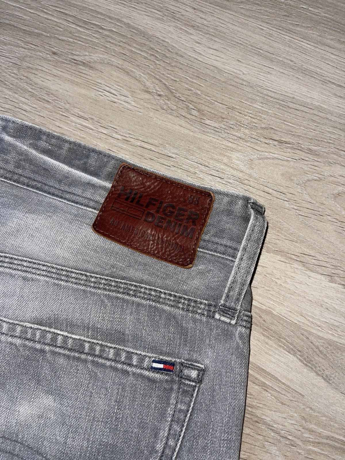 Tommy Hilfiger Vintage tommy hilfiger jeans blue denim 34/32 Size US 34 / EU 50 - 6 Thumbnail