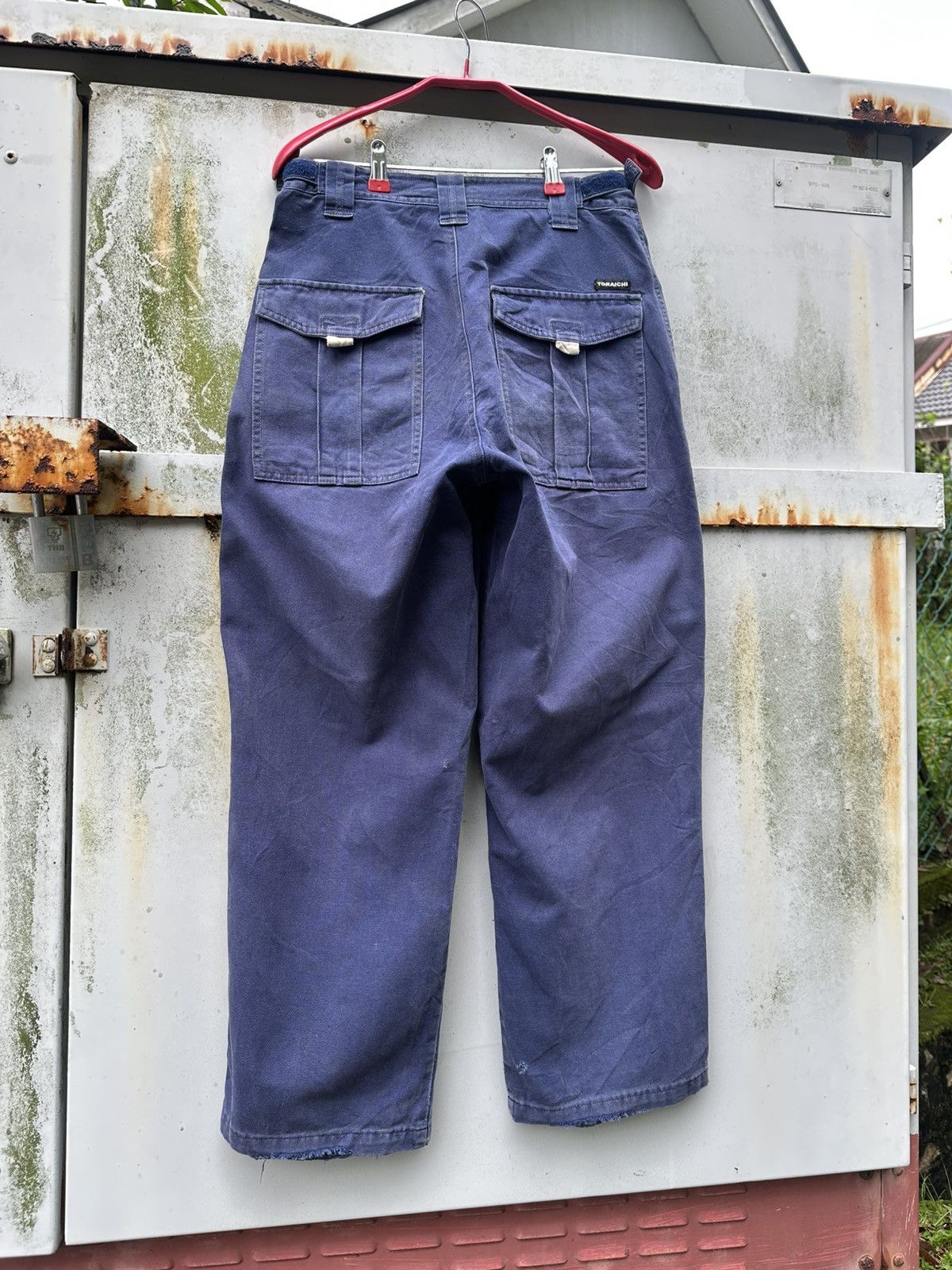Vintage THRASHED Chore Pants Buckle Waist Workwear Size US 28 / EU 44 - 7 Thumbnail