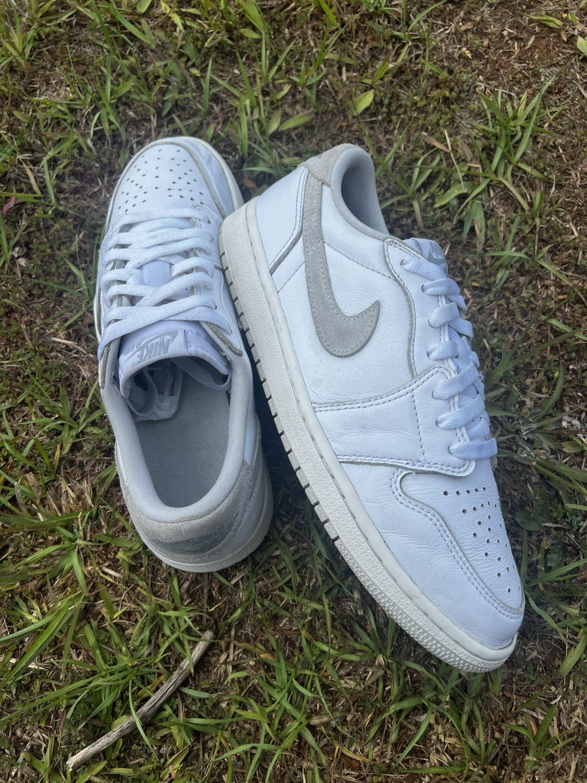 Jordan Brand CLEAN Air Jordan 1 Low size 9.5 Mens Neutral Grey Retro Size US 9.5 / EU 42-43 - 4 Thumbnail