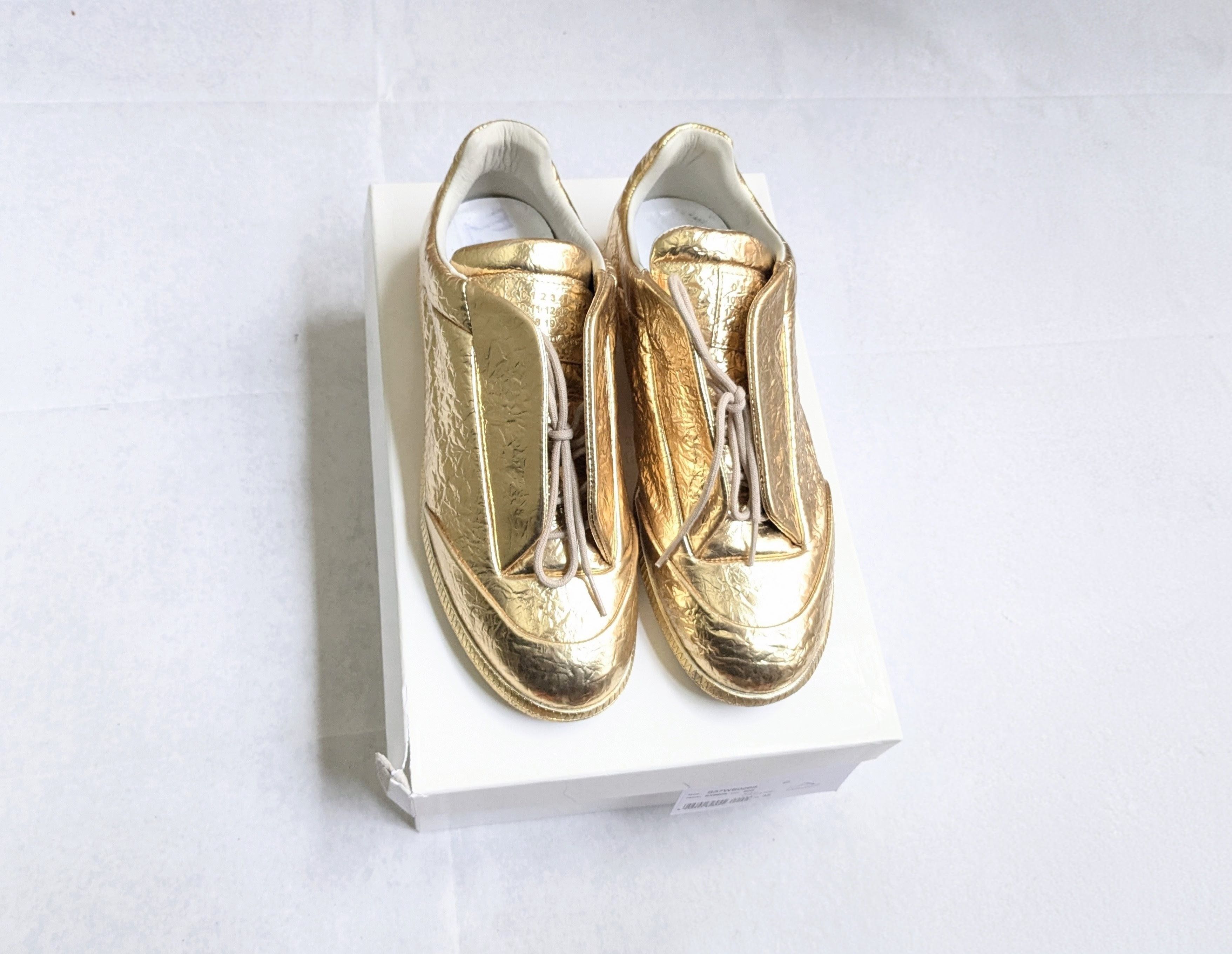 Maison Margiela Maison Margiela Future Gold 9 42 Leather Low Tops Size US 9 / EU 42 - 1 Thumbnail