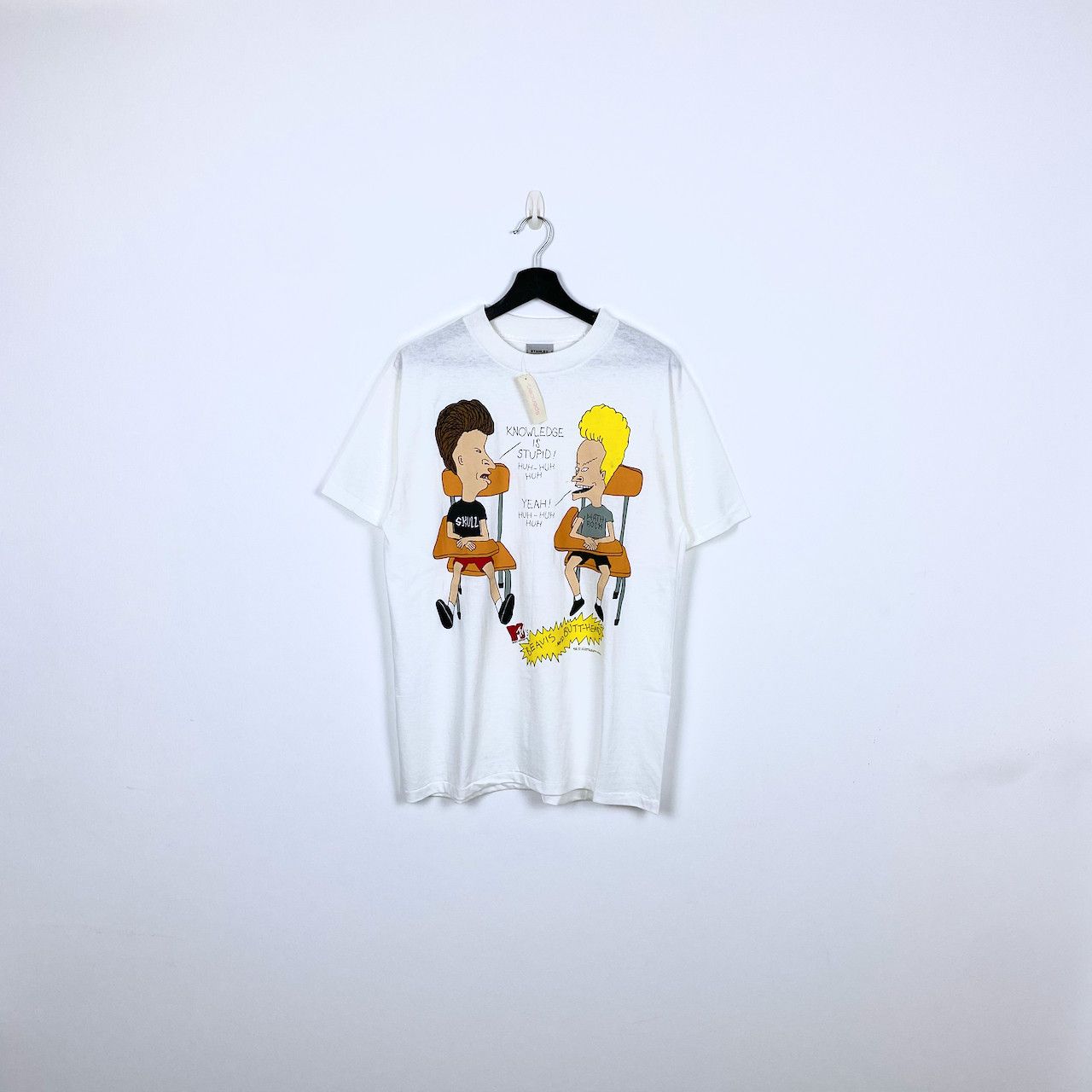 Vintage VINTAGE 1993 BEAVIS & BUTTHEAD KNOWLEDGE IS STUPID TEE Size US L / EU 52-54 / 3 - 1 Thumbnail