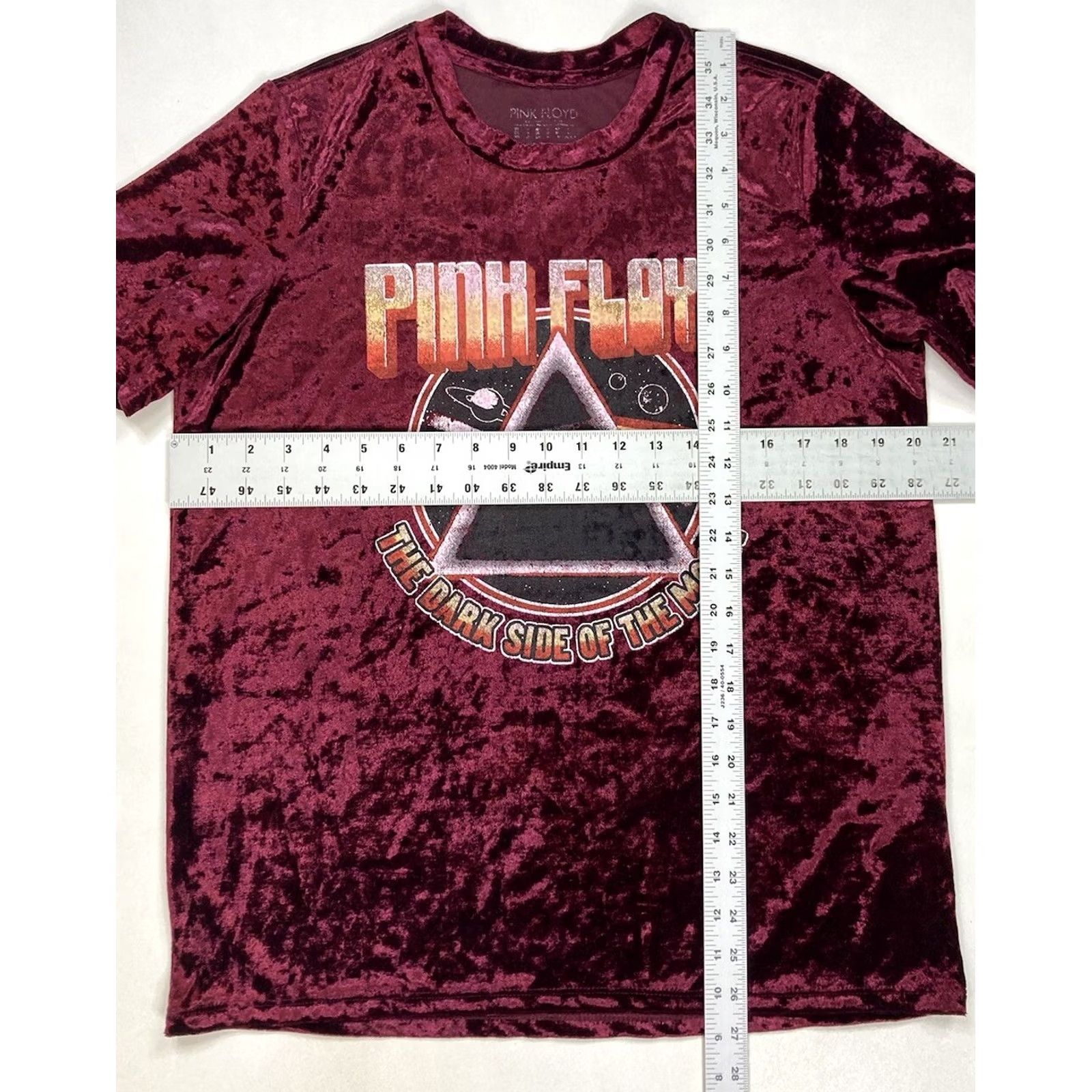 Vintage VINTAGE Pink Floyd T-Shirt Women Medium Velour Red Crew Neck Short Sleeve Classic/Fitted Sleeve Graphic Music Size M / US 6-8 / IT 42-44 - 5 Thumbnail