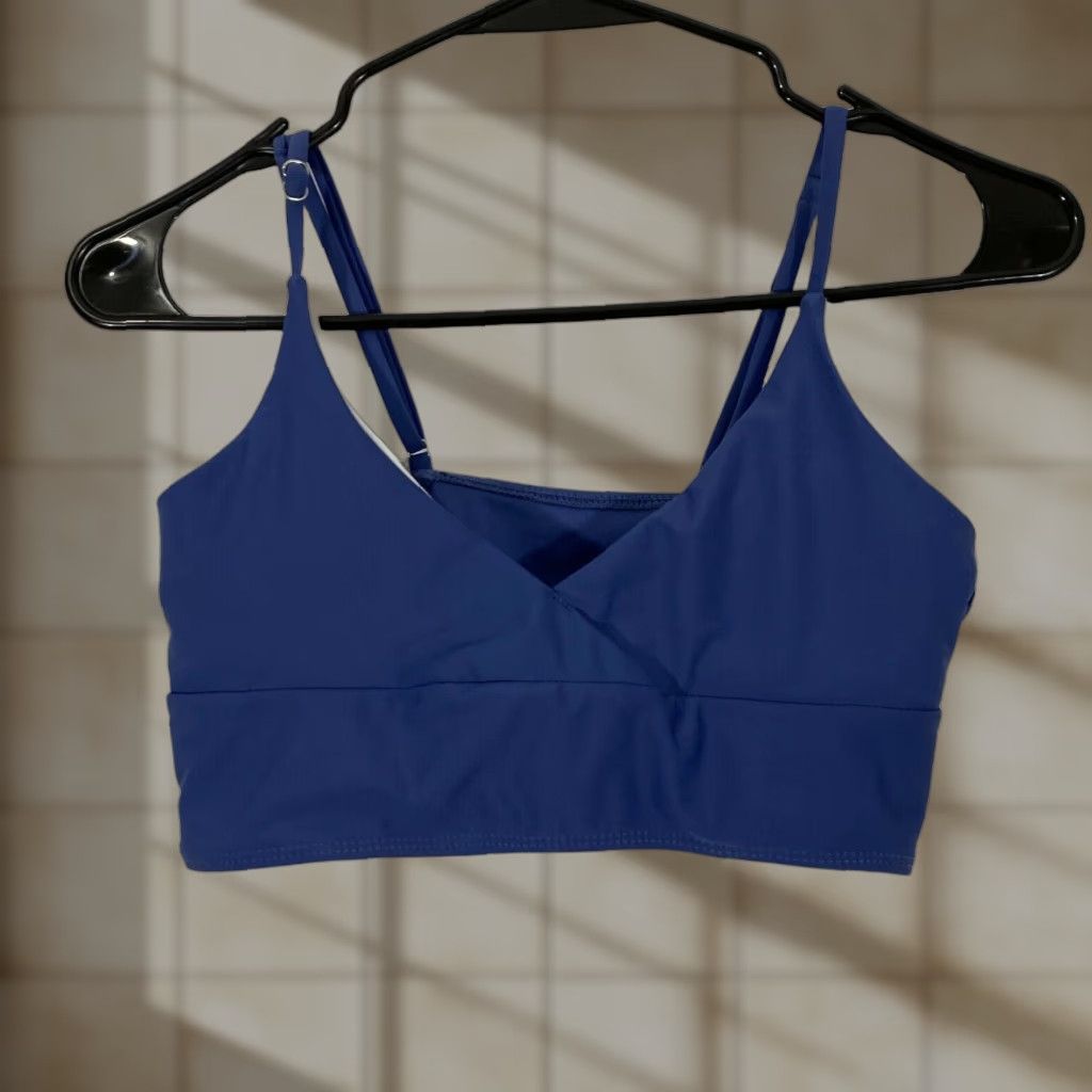 Shein Women's Blue Adjustable Spaghetti Strap Sports Bra Size Small - Wireless Activewear