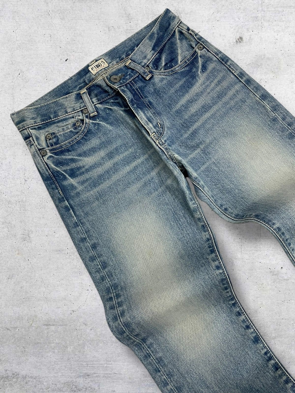 Japanese Brand VINTAGE JAPAN OG BLU BLUE 90S DESIGNER BLUE WASHED DENIM Size US 27 - 7 Thumbnail