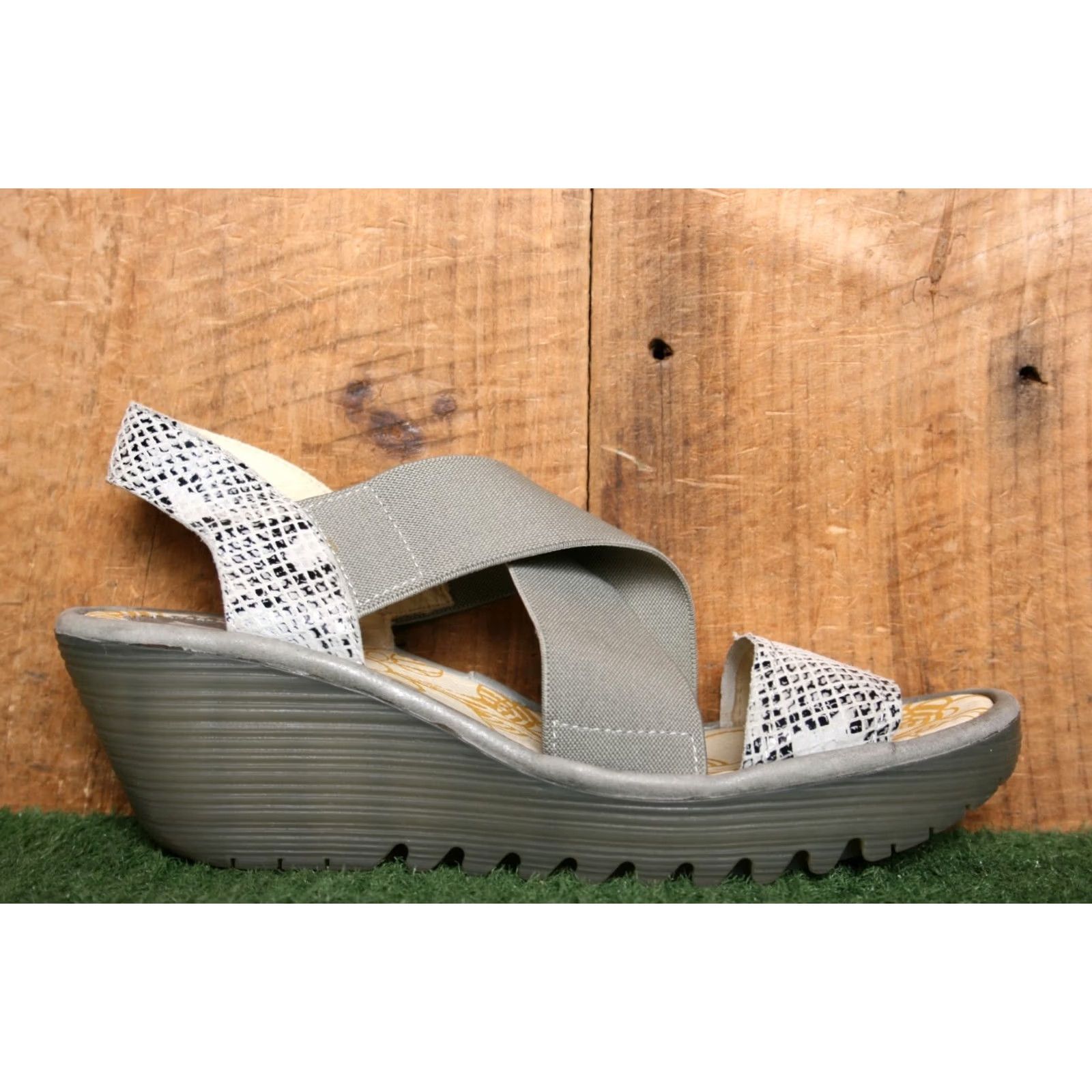Fly London FLY London Yaji Elastic Snake Print Leather Wedge Sandals EU 39 ≈ US 8-8.5, Gray, Strappy, Mid Heel, Leather | Elastic, Sandal, Women Size US 8.5 / IT 38.5 - 2 Thumbnail