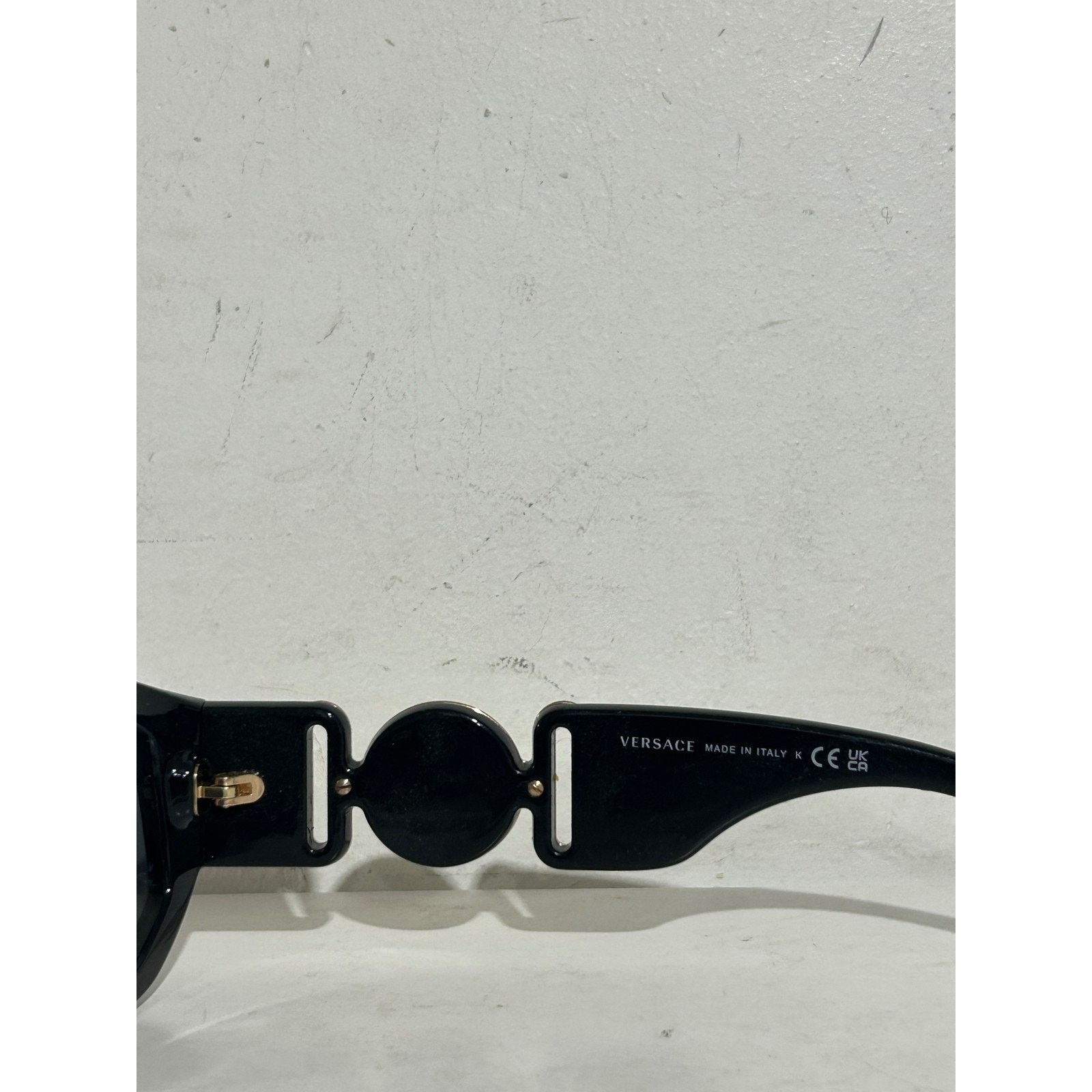Versace VERSACE MEDUSA BIGGIE SUNGLASSES PREOWNED Size ONE SIZE - 4 Thumbnail