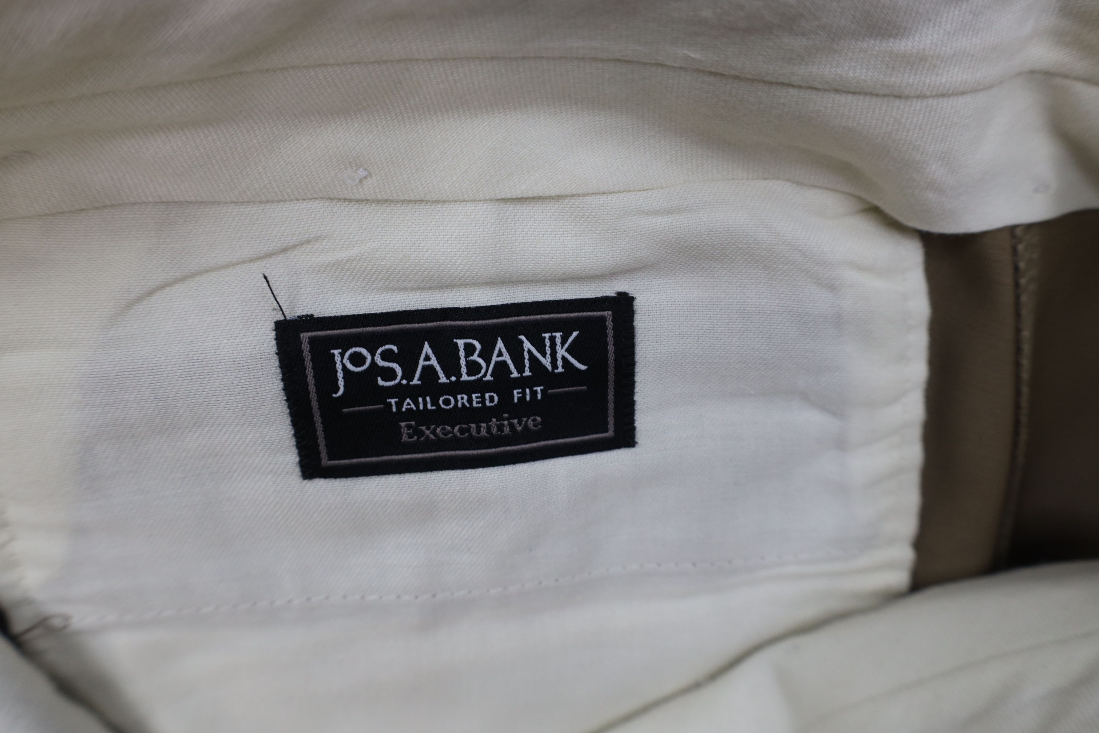 Jos. A. Bank Jos A Bank Executive Tailored Fit Wool Knit Chino Pants Size US 33 - 8 Thumbnail