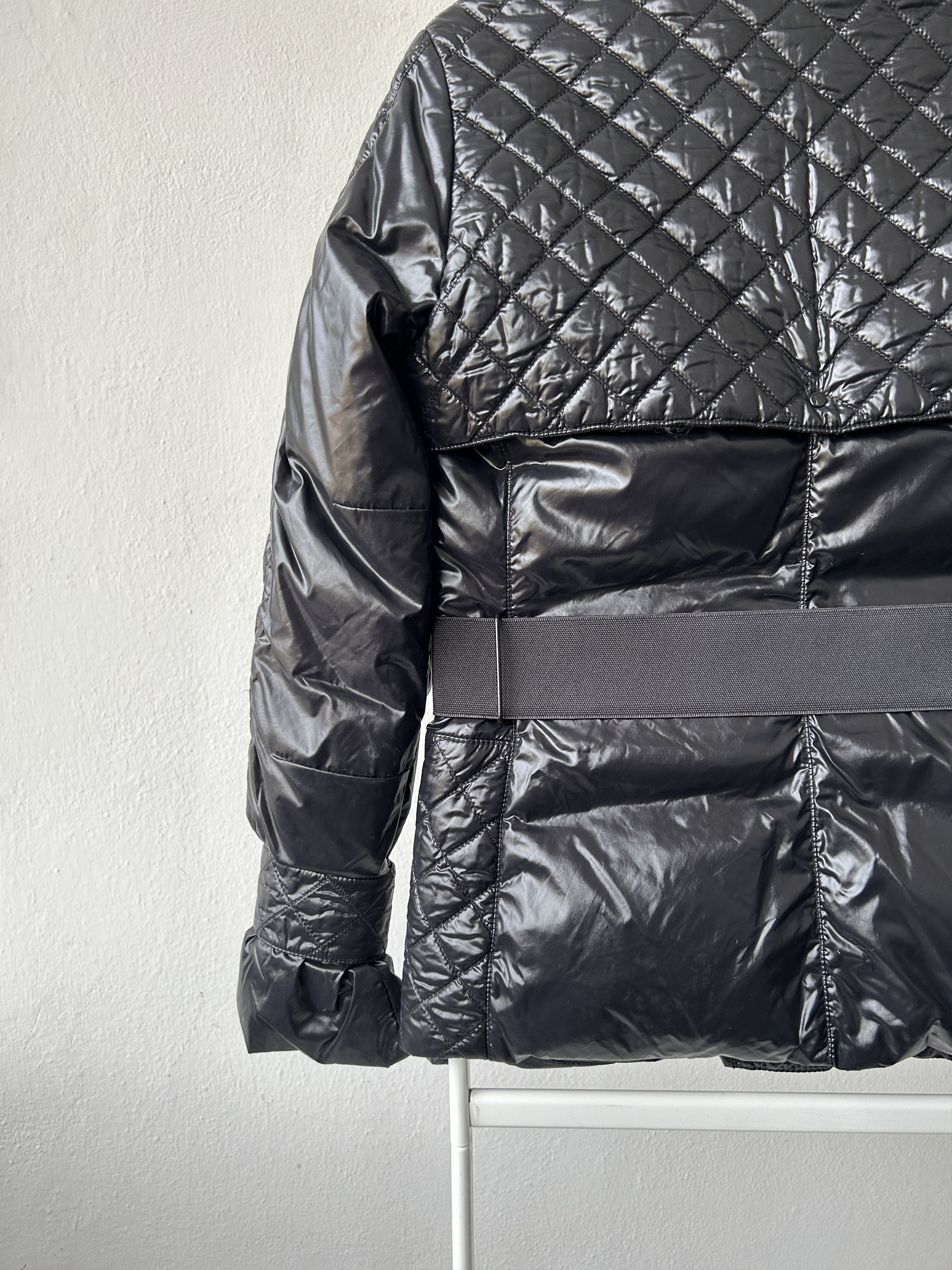 Moncler Moncler kingston belted quilted down jacket with badge Size M / US 6-8 / IT 42-44 - 8 Thumbnail