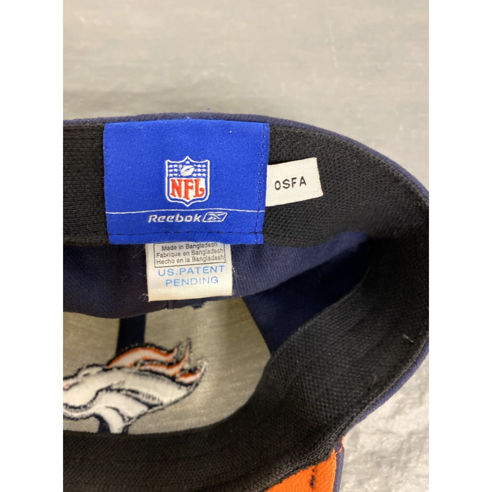 Logo Athletic VINTAGE Logo Athletic Denver Broncos Snapback Hat Adjustable Faded Navy 90s NFL Mens Size ONE SIZE - 7 Thumbnail