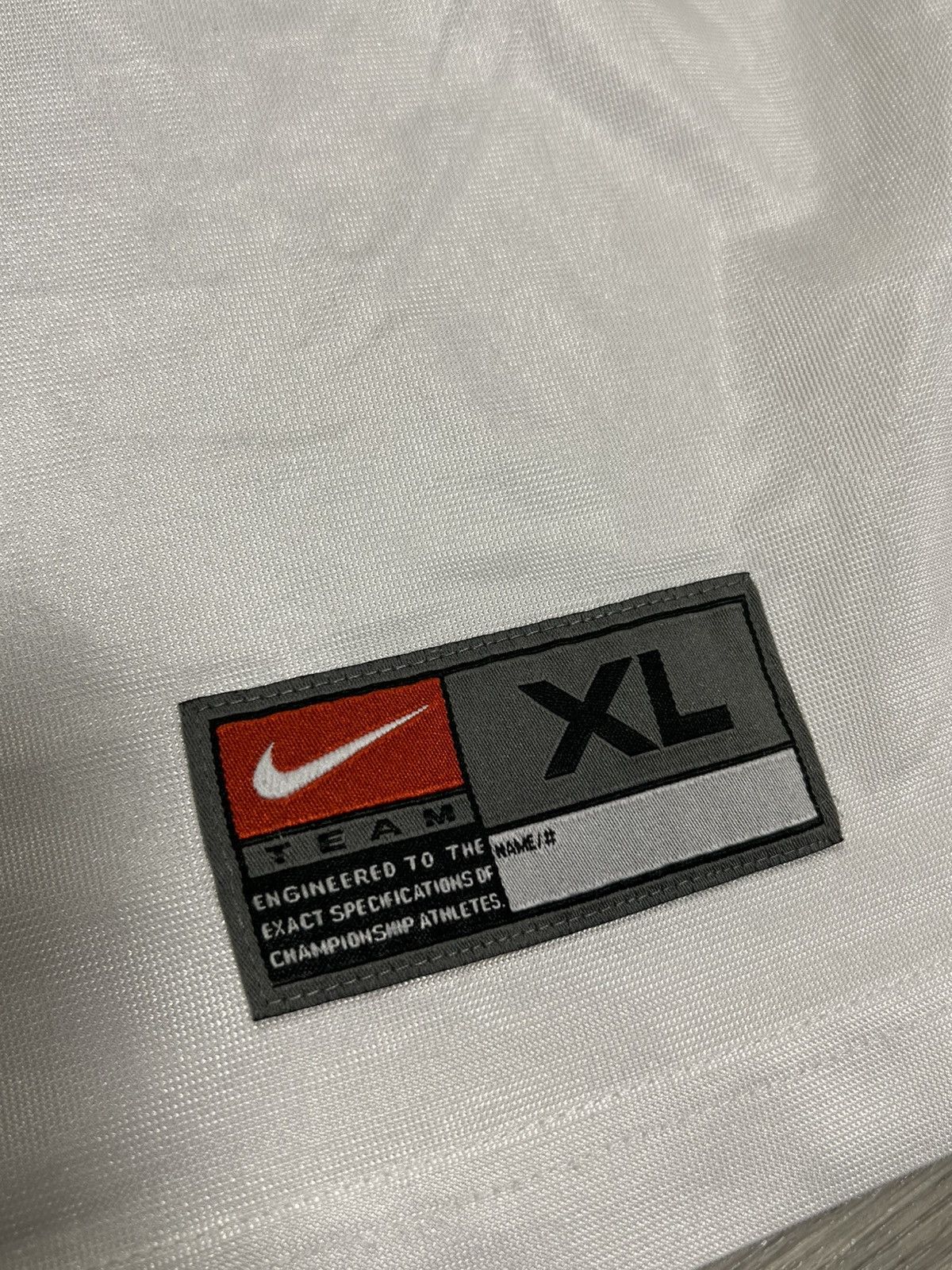 Nike × Vintage Nike vintage y2k style men’s t-shirt Size US XL / EU 56 / 4 - 6 Thumbnail
